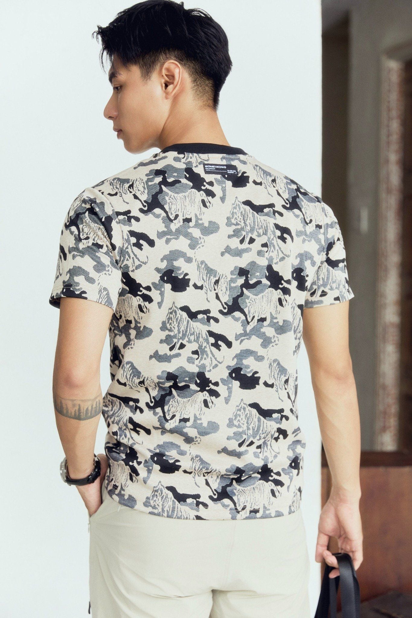 Áo Thun Camouflage Tiger