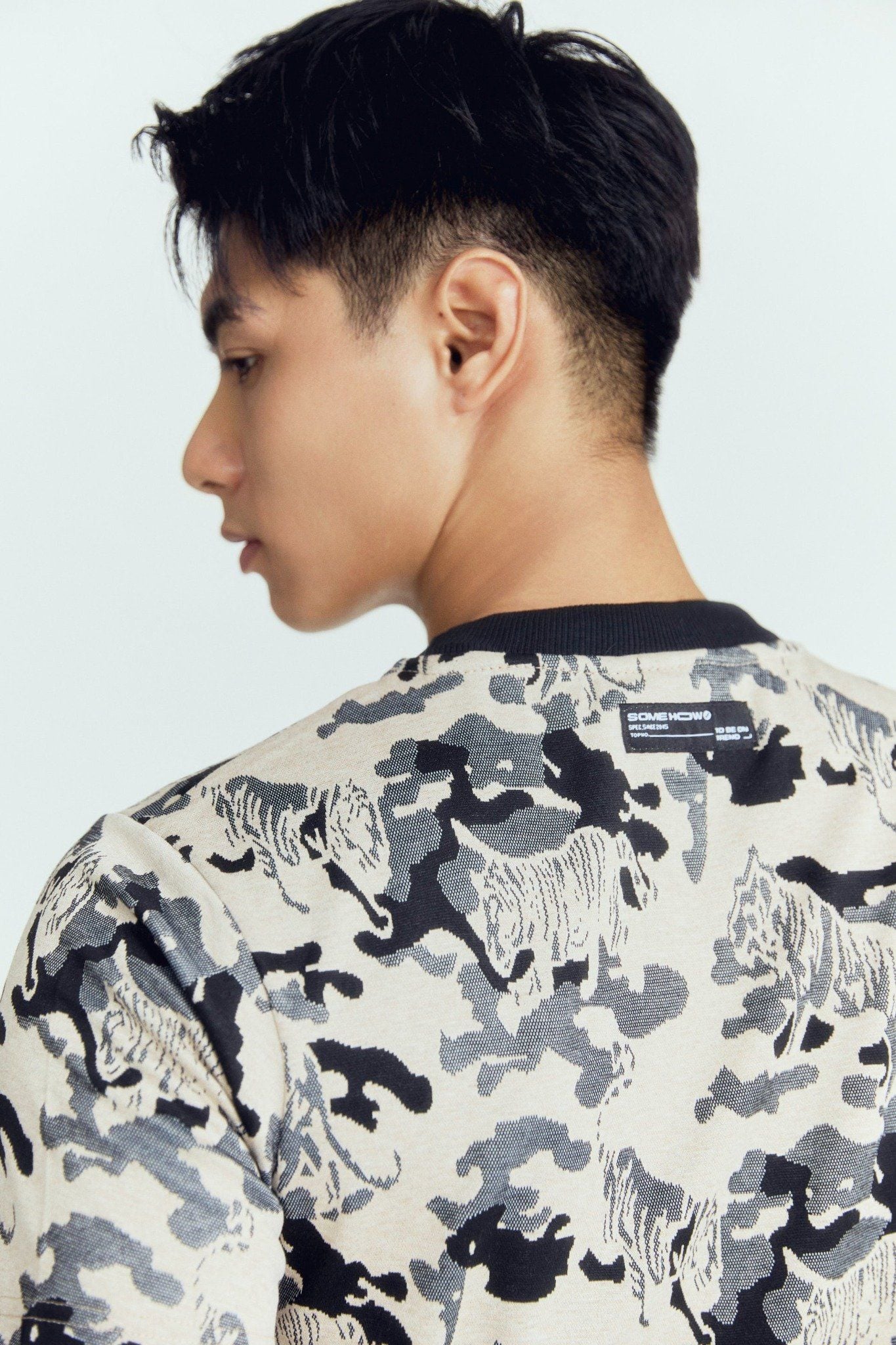 Áo Thun Camouflage Tiger