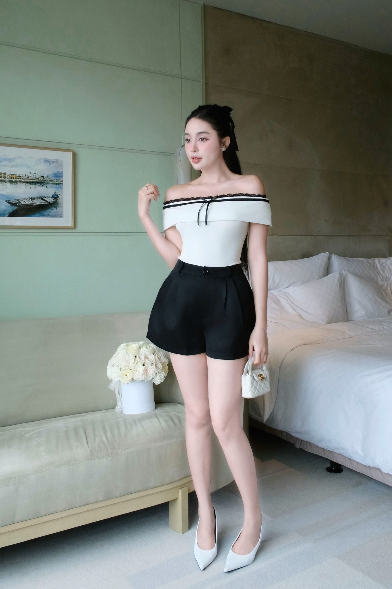 Áo Off Shoulder Lil Bowtie