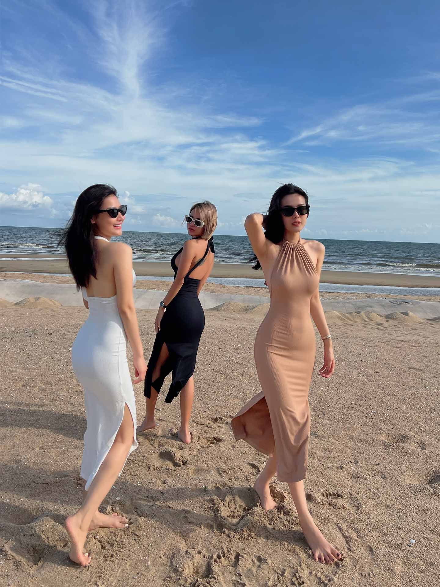 Đầm Dài Body 2 Slit Leg
