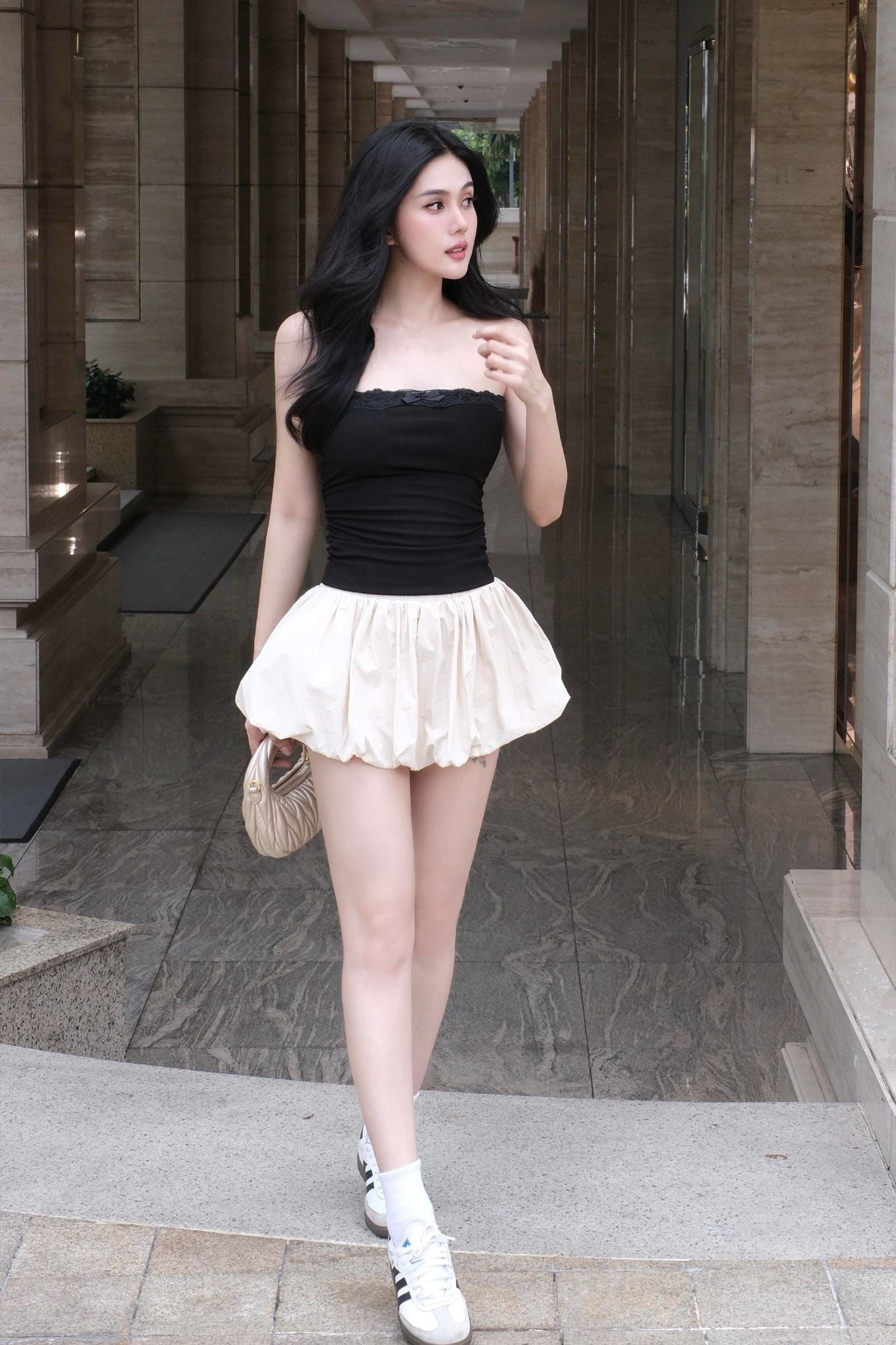 Chân Váy Ngắn Pump Parachute