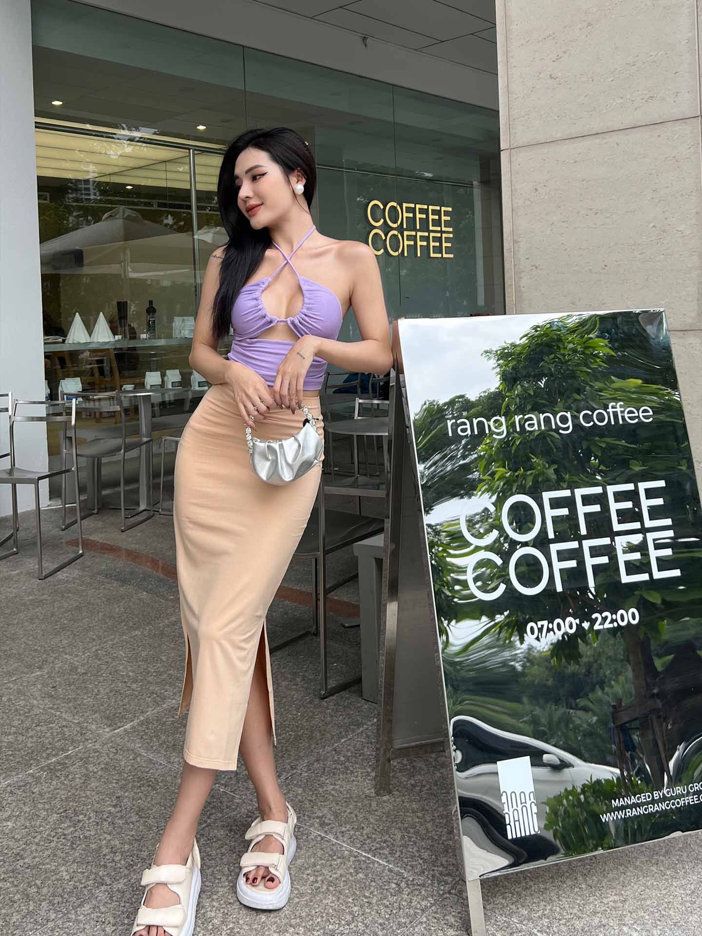 Chân Váy Xẻ Waist Ruffle In Front