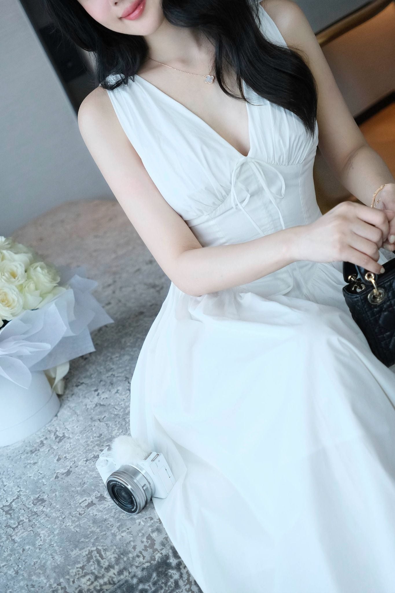 Đầm Dài Vneck Maxi Flowy