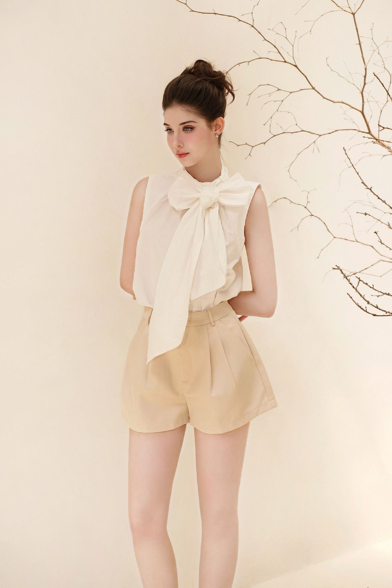 Áo Impress Bowtie Side