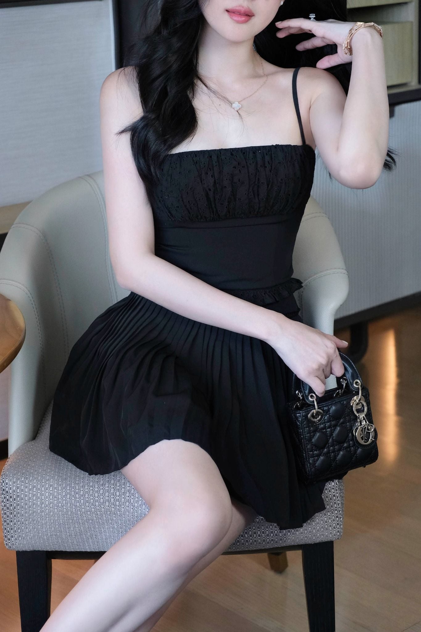 Set Áo Shoulder Reveal Top Short Skirt