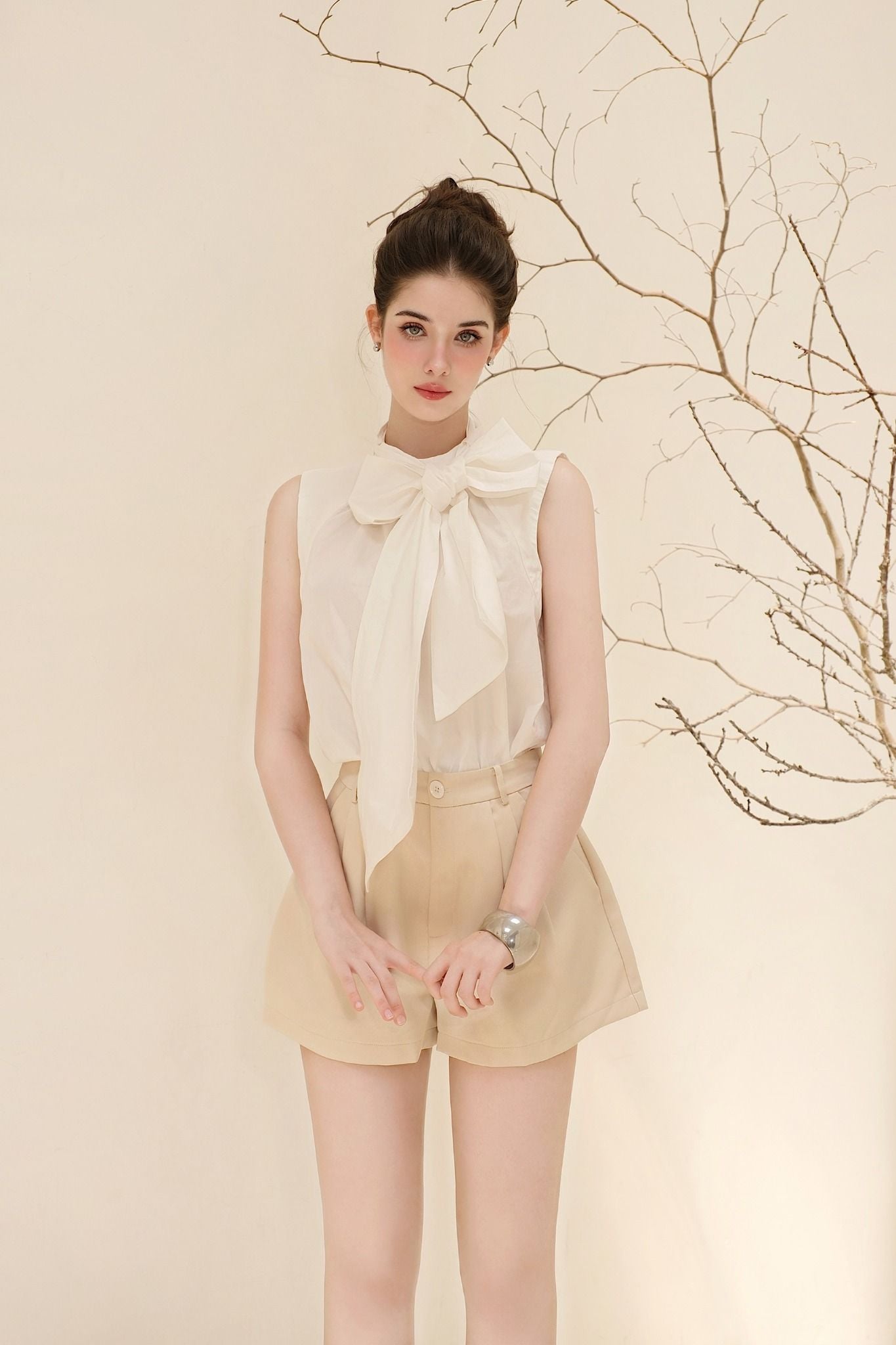 Áo Impress Bowtie Side