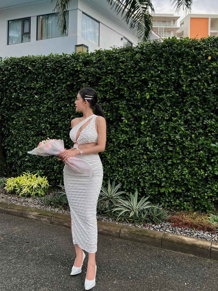  Đầm Dài Waves String Waist 