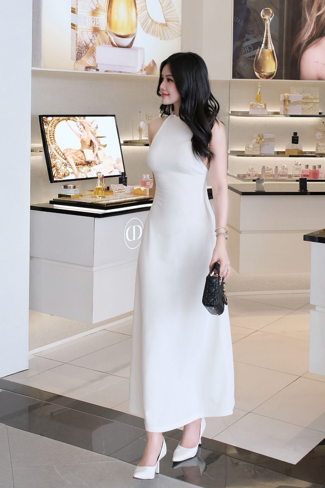 Đầm Dài Roundneck Cord