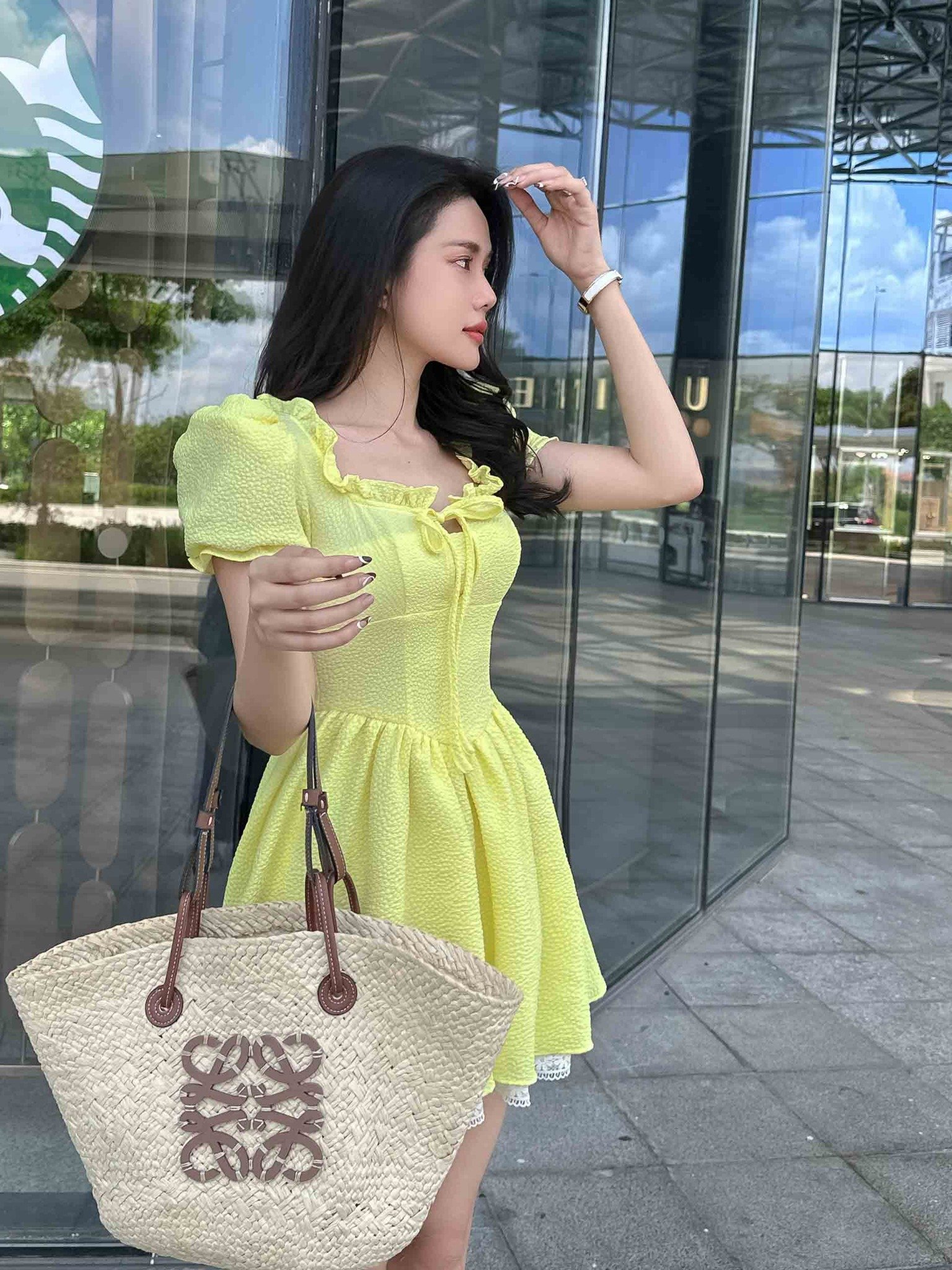 Đầm Ngắn Pumpsleeve Semi Circular