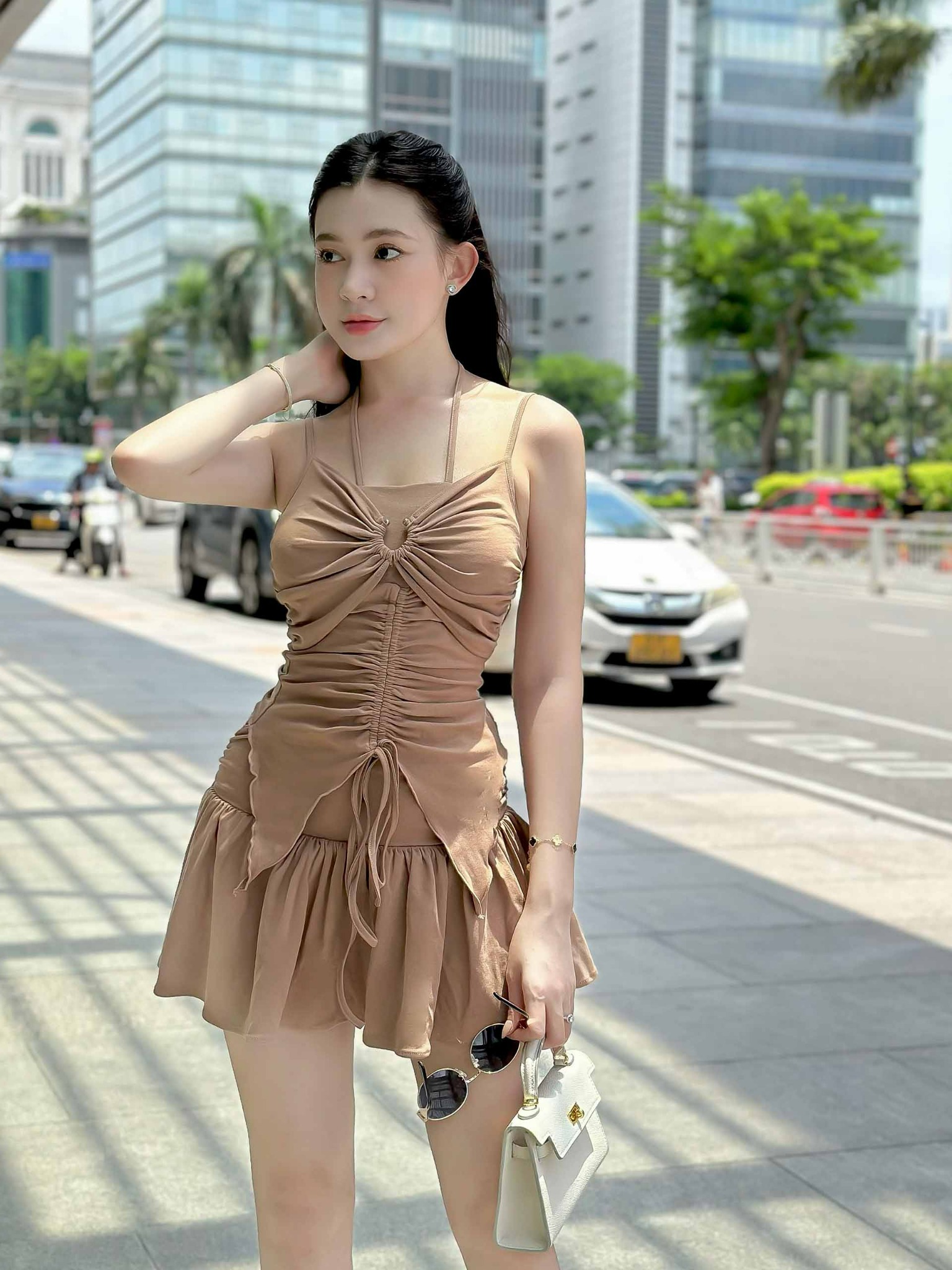 Set Bộ Spaghetti Strap Flared Skirt