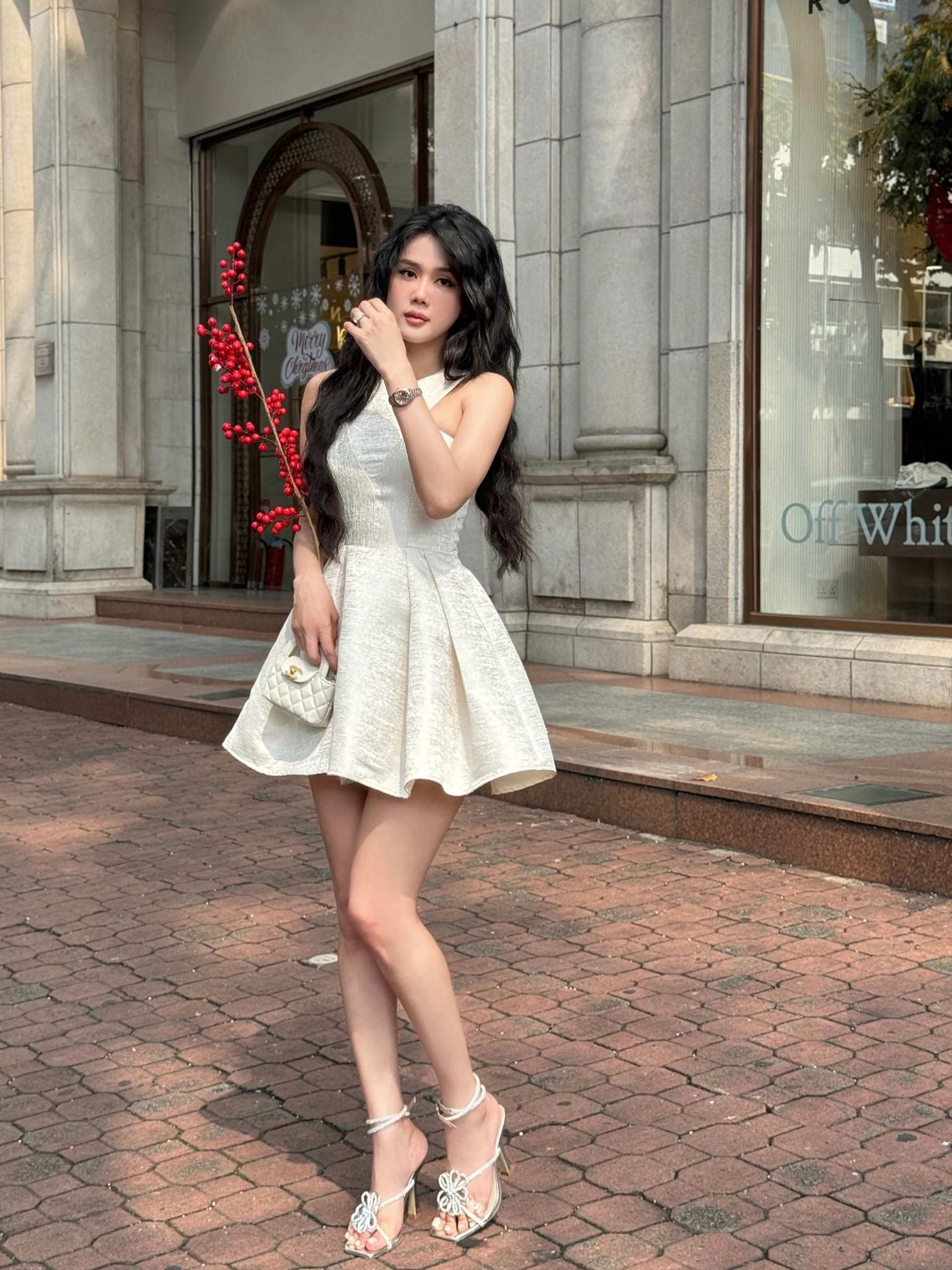 Đầm Ngắn Sleeveless Classic