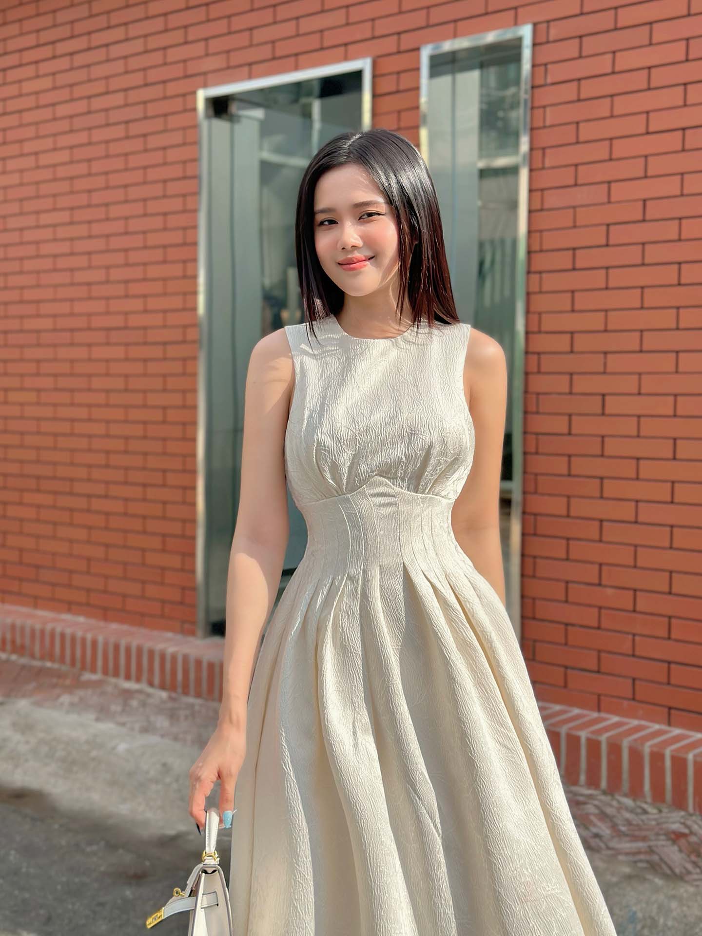 Đầm Dài Plain Sleeveless