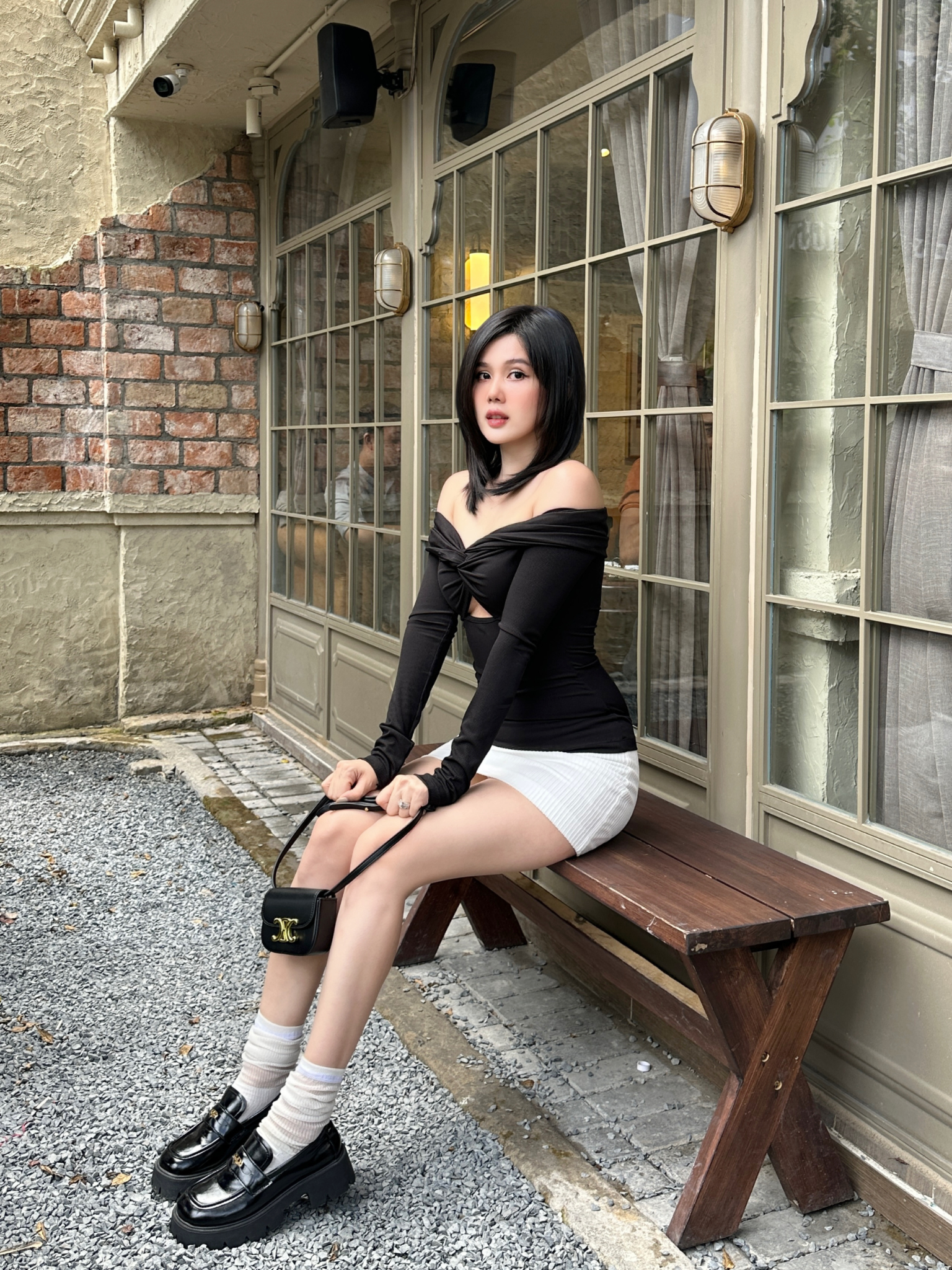 Áo Long Sleeves Pullover Solid