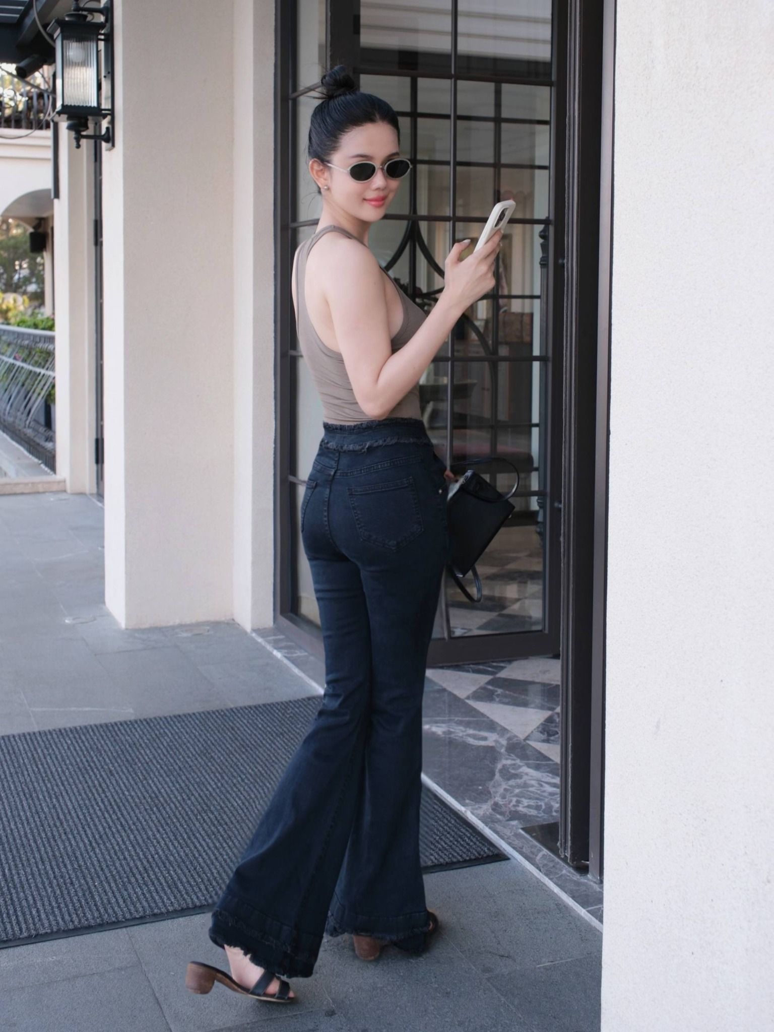 Quần Jean Flare Special Waist Black Blue