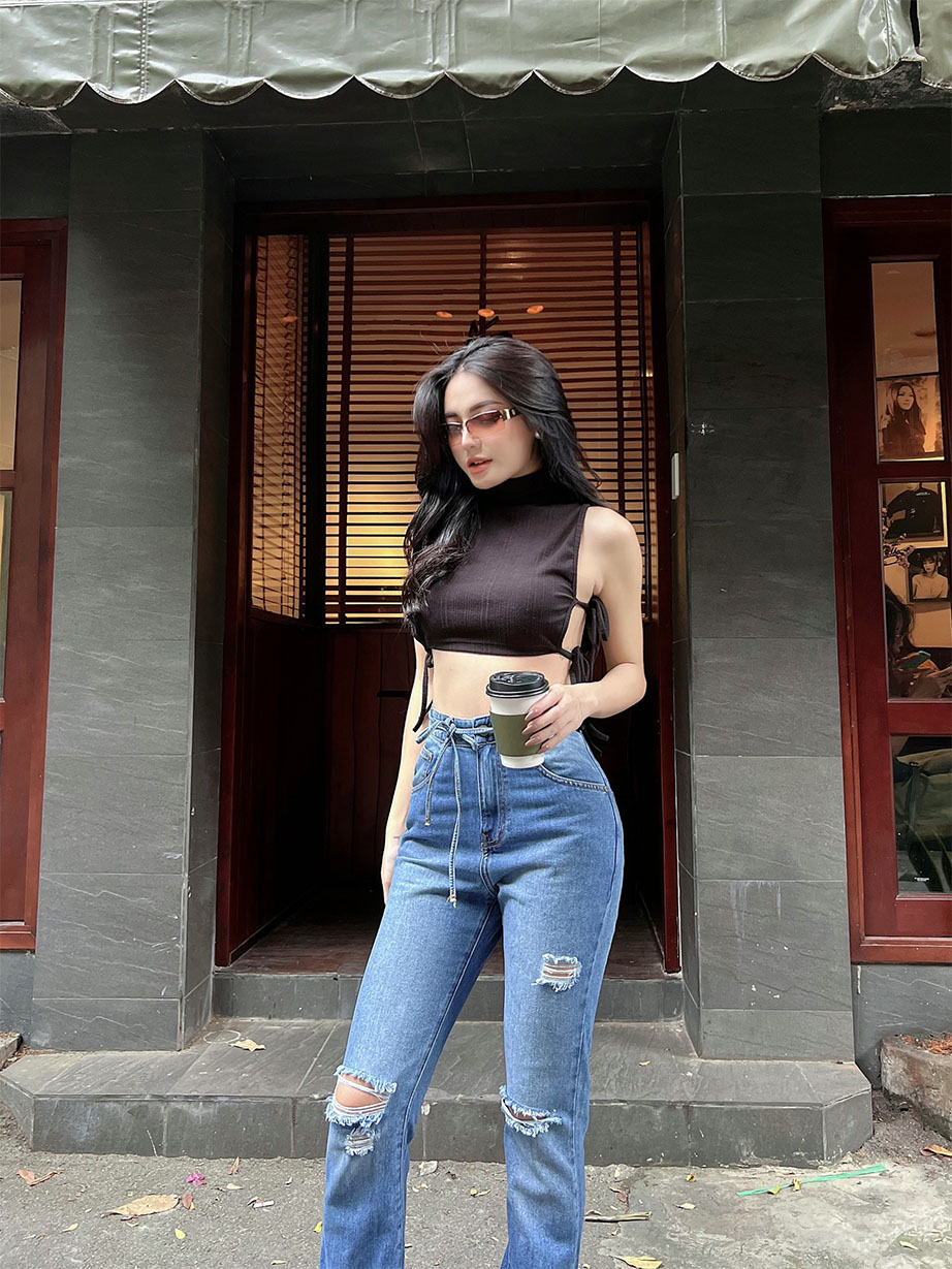 Áo Croptop High Neck