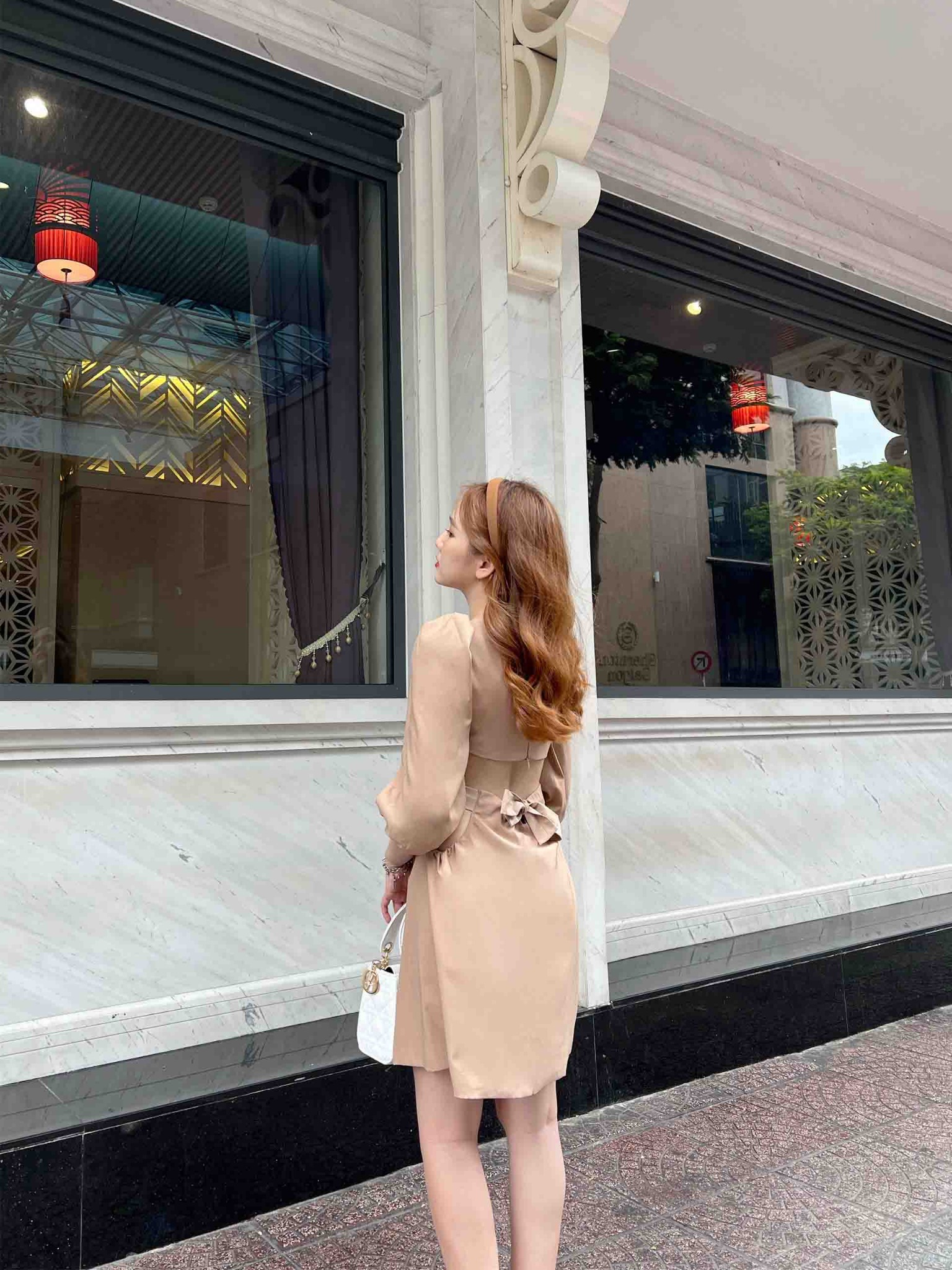 Đầm Ngắn Waist Cut Out