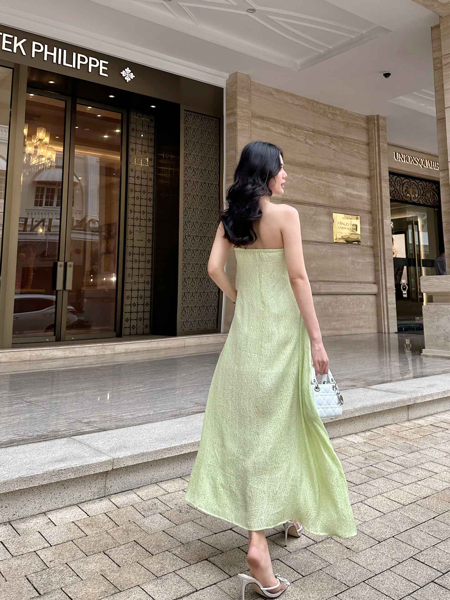 Đầm Maxi Minimalist Sleeveless