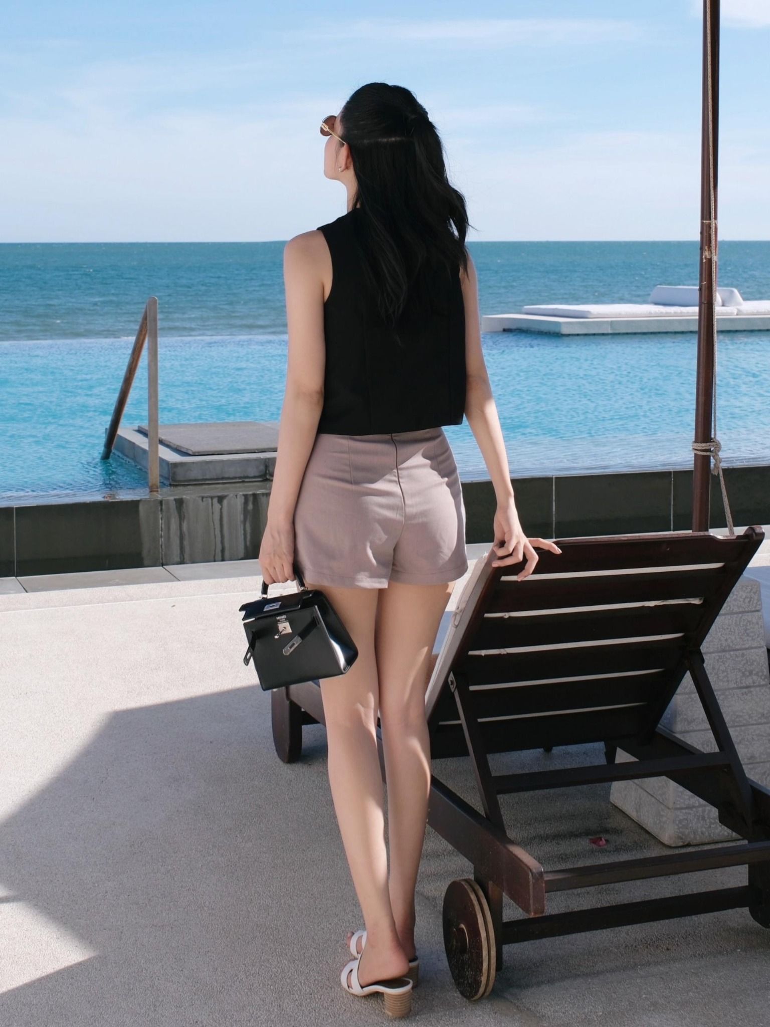 Set Áo Gile Black Basic Short