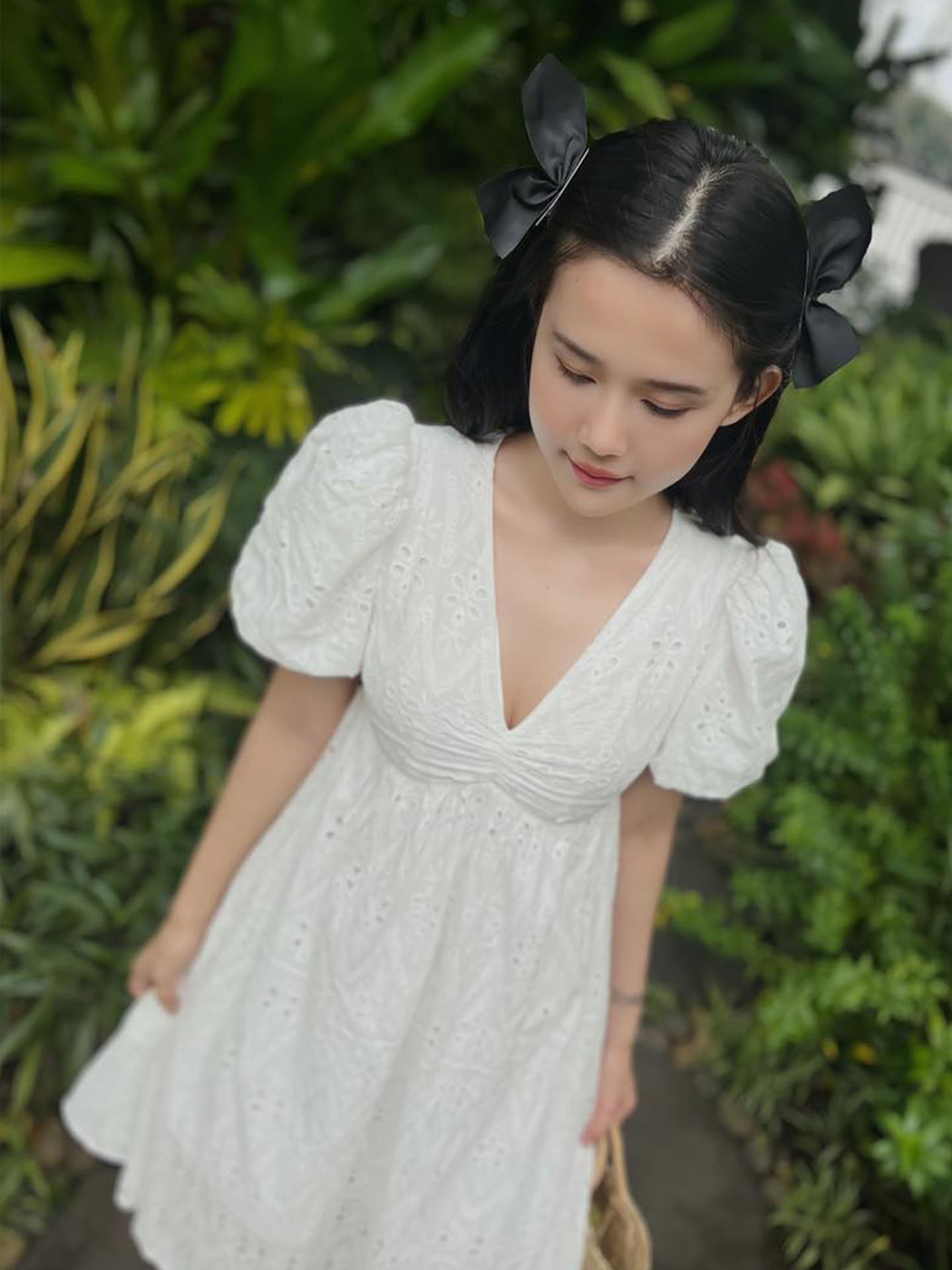 Đầm Maxi V-neck Flower Pattern