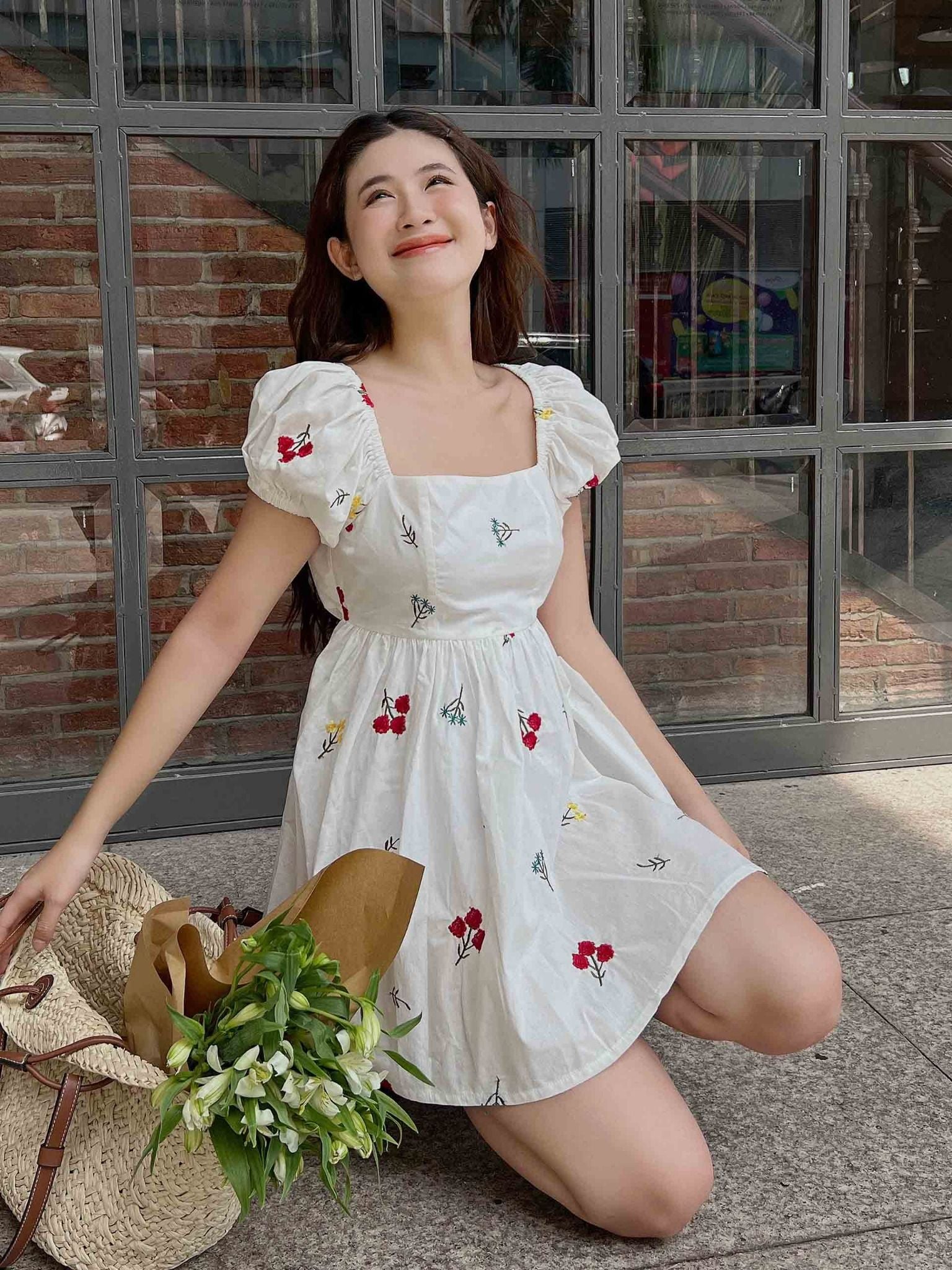 Đầm Ngắn Empire Red Flower