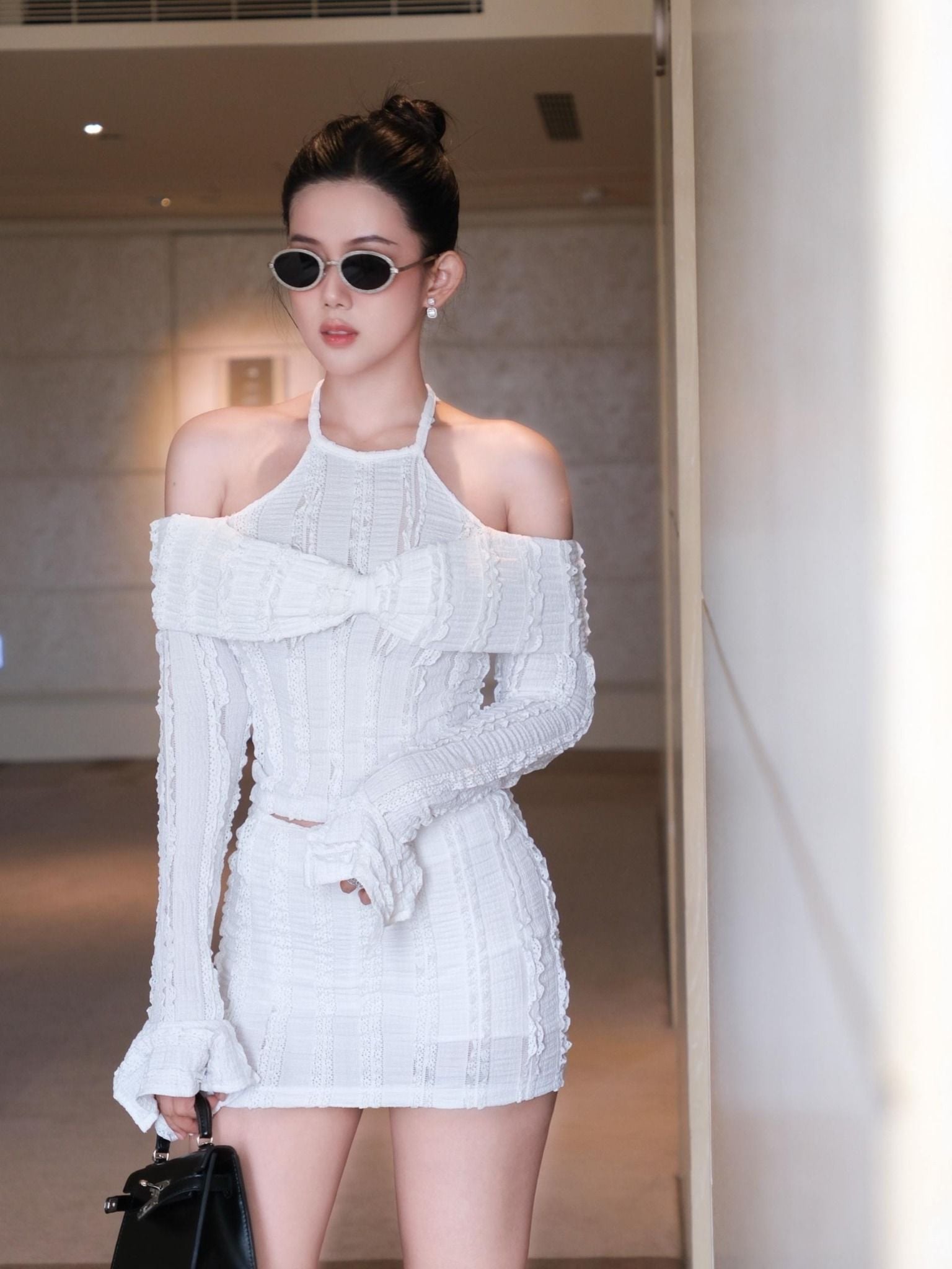 Set Áo Crop Bowtie Shoulder Short Skirt