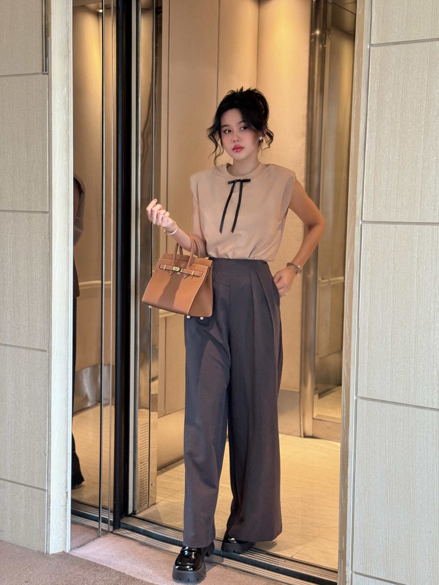 Set Bộ Loose Sleeveless Top Straight Pant