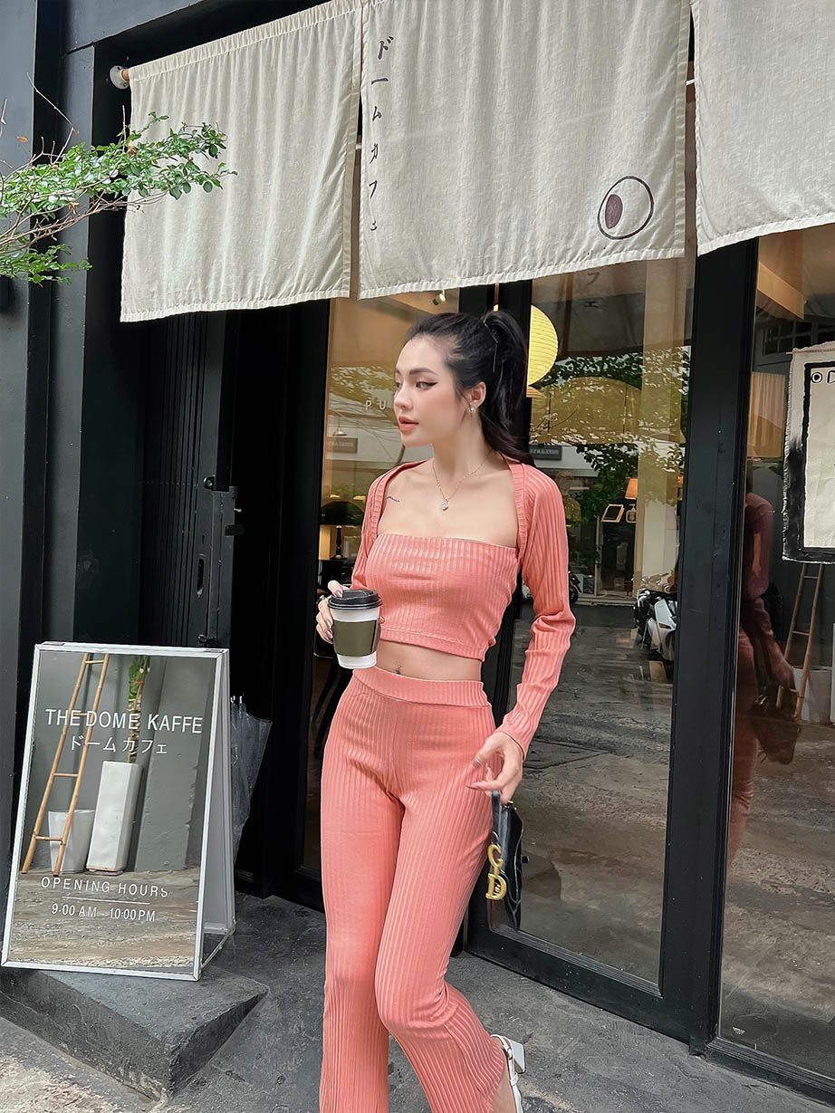 Set Lounge Square Neck