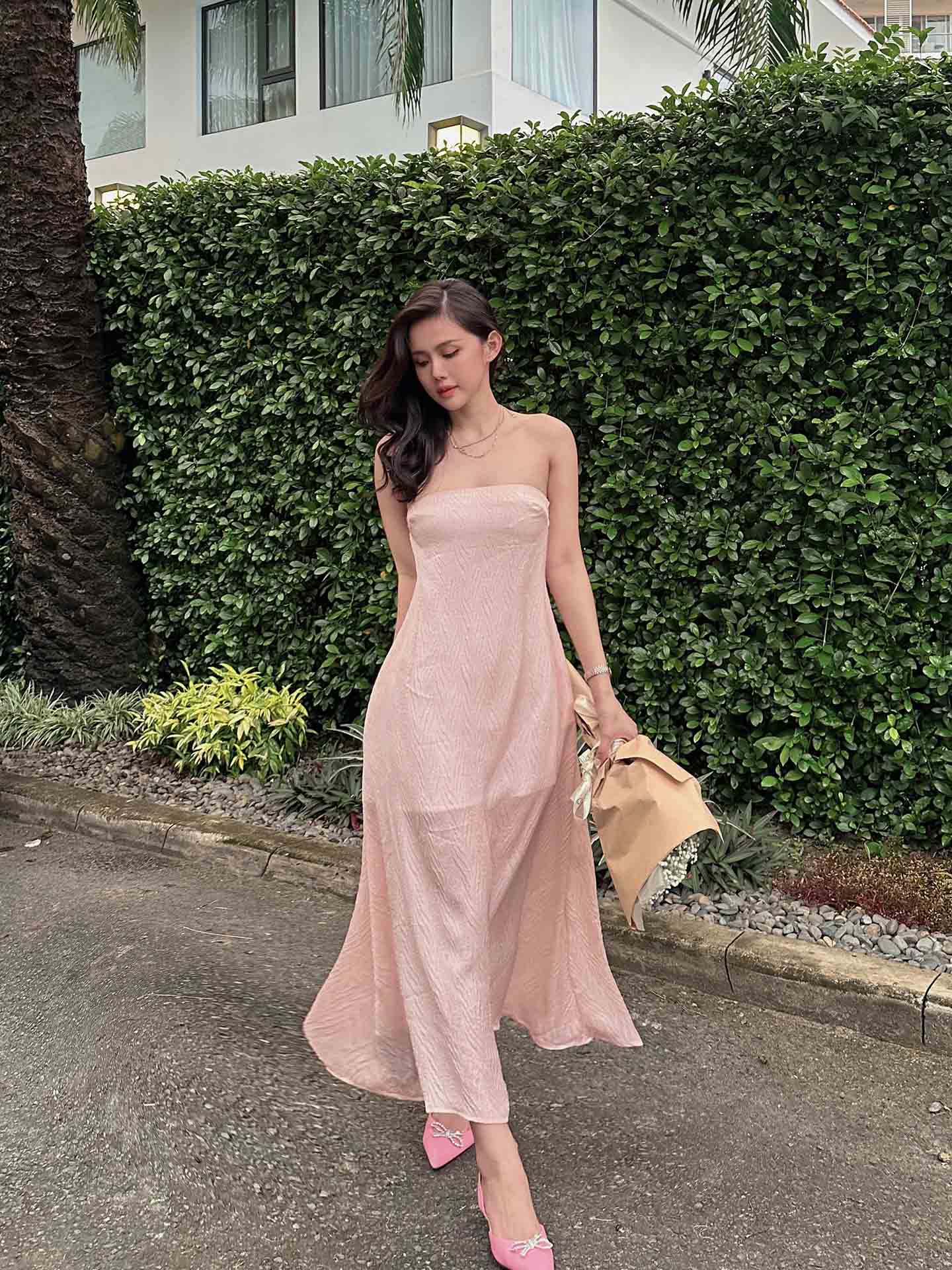 Đầm Maxi Minimalist Sleeveless