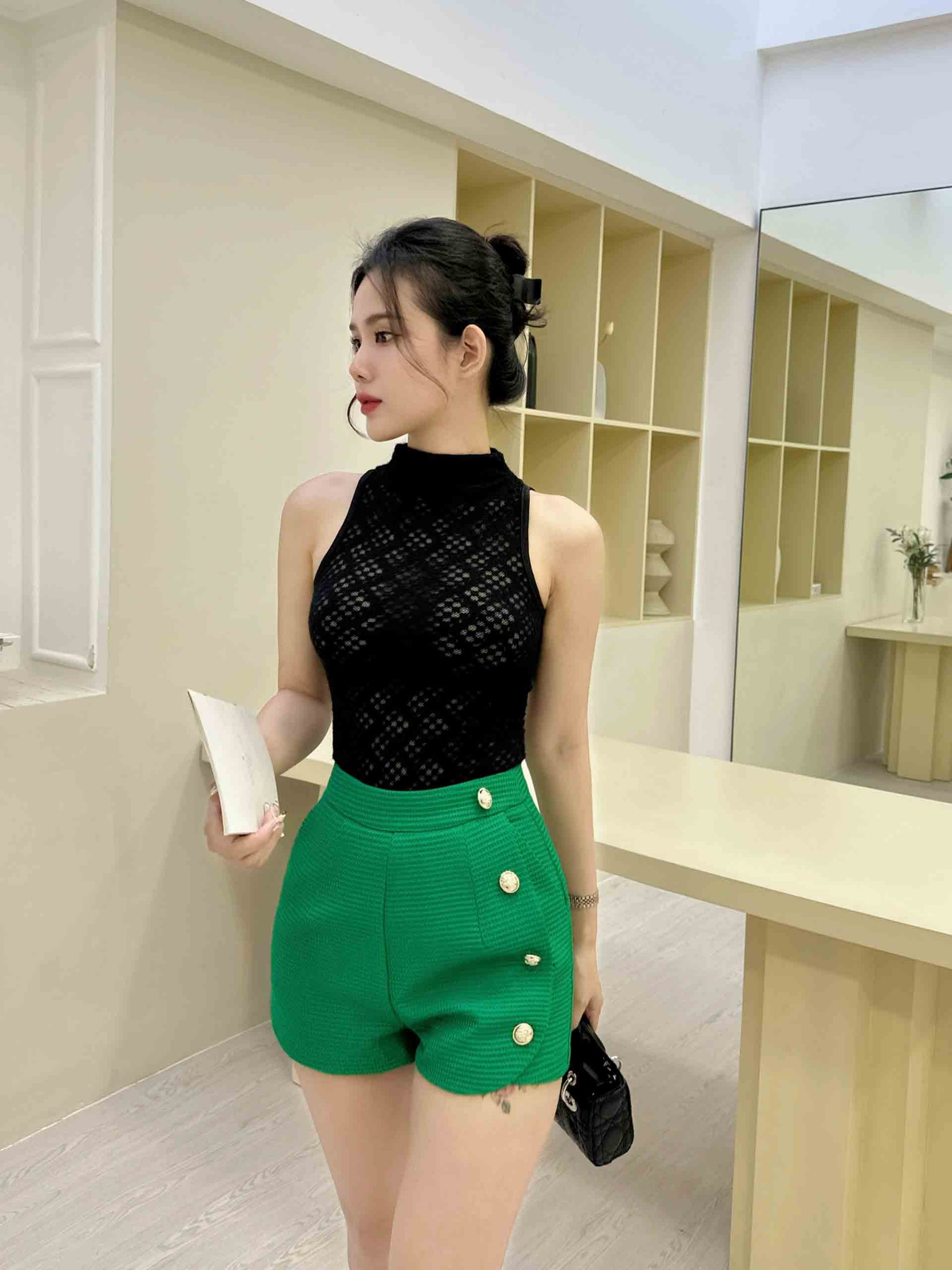 Áo Tanktop Turtle Neck