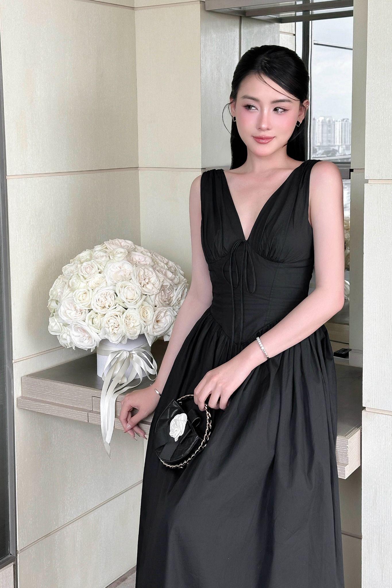 Đầm Dài Vneck Maxi Flowy