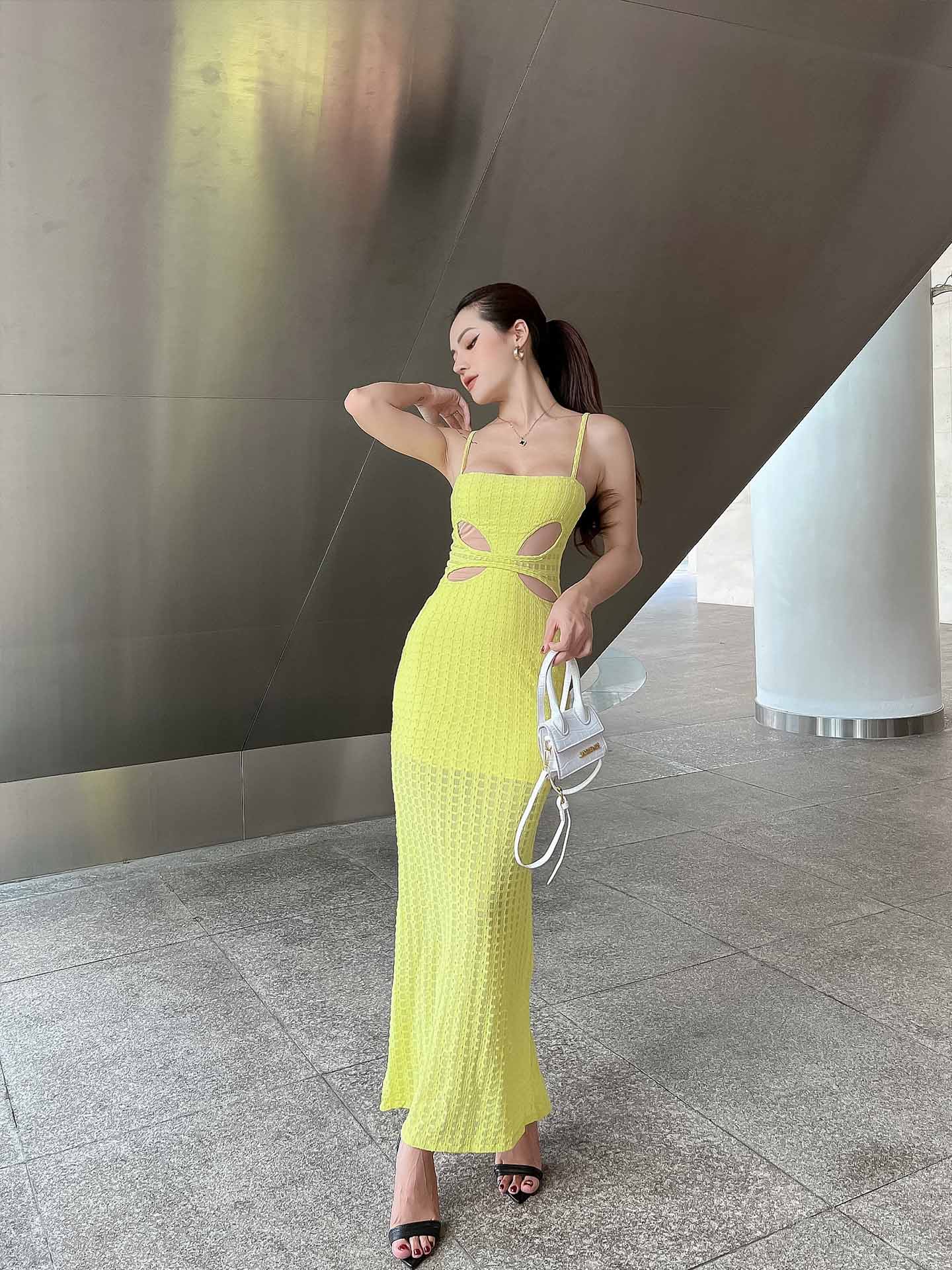 Đầm Maxi Cut Out Butterfly