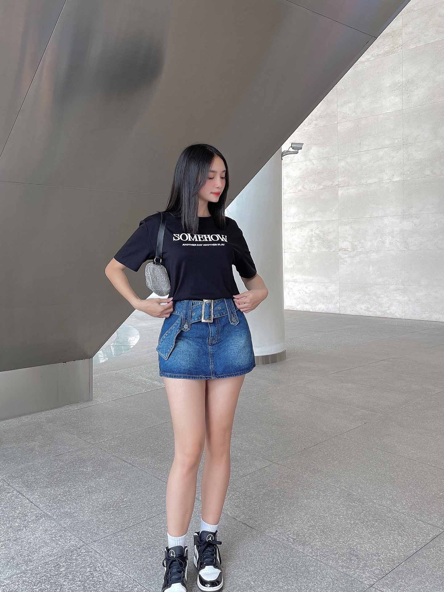 Chân váy Jean dáng dài có thắt lưng  Danangsale