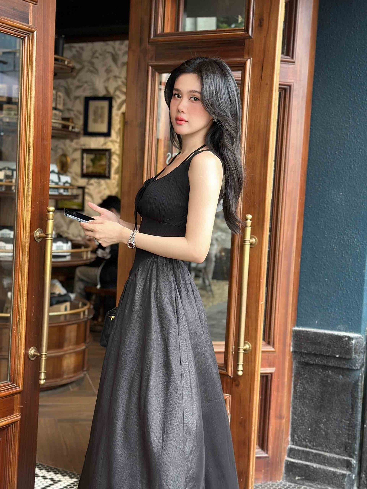 Đầm Dài Sleeveless Gown