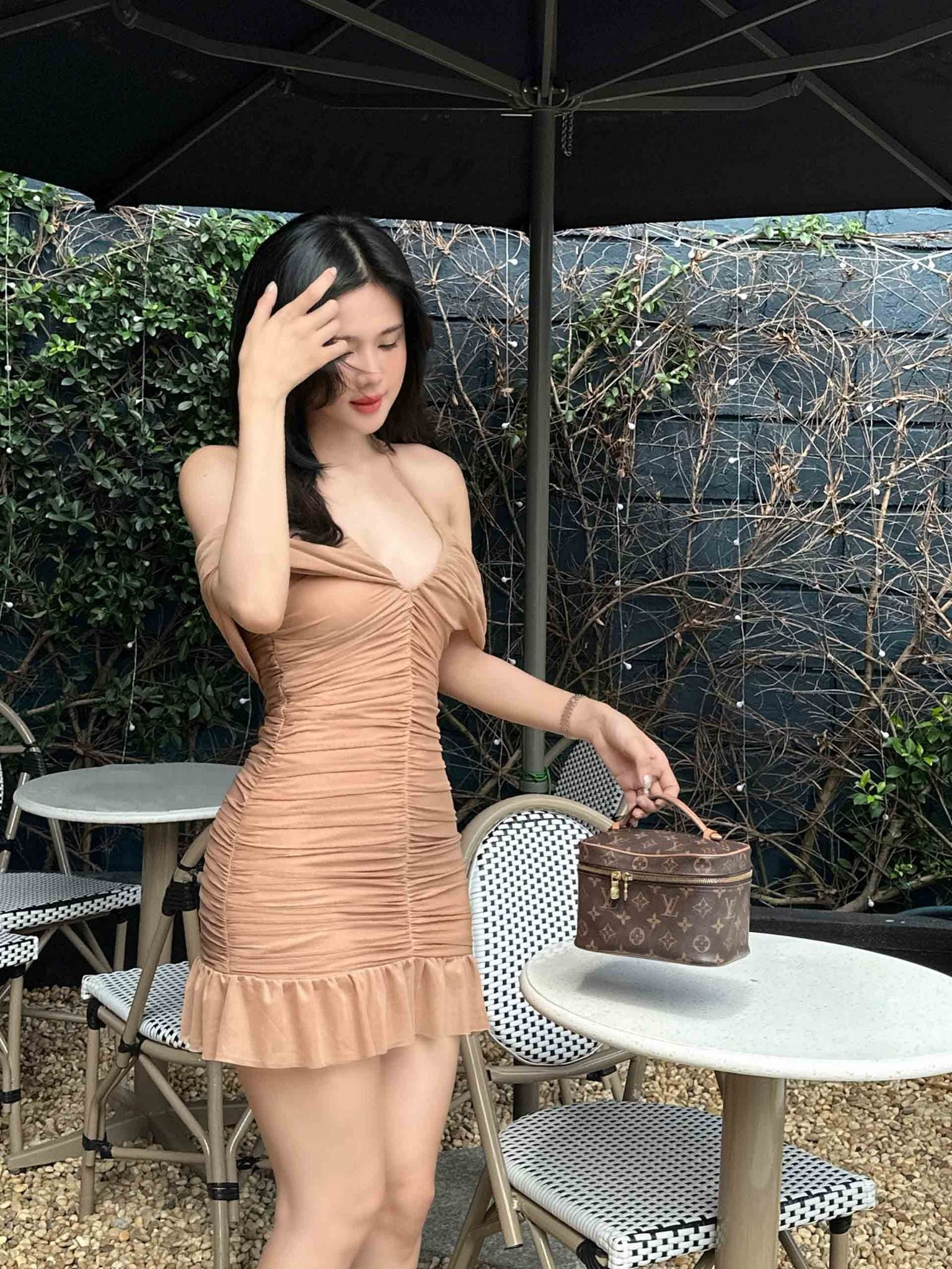 Đầm Ngắn Sleeveless Ruffle Sun