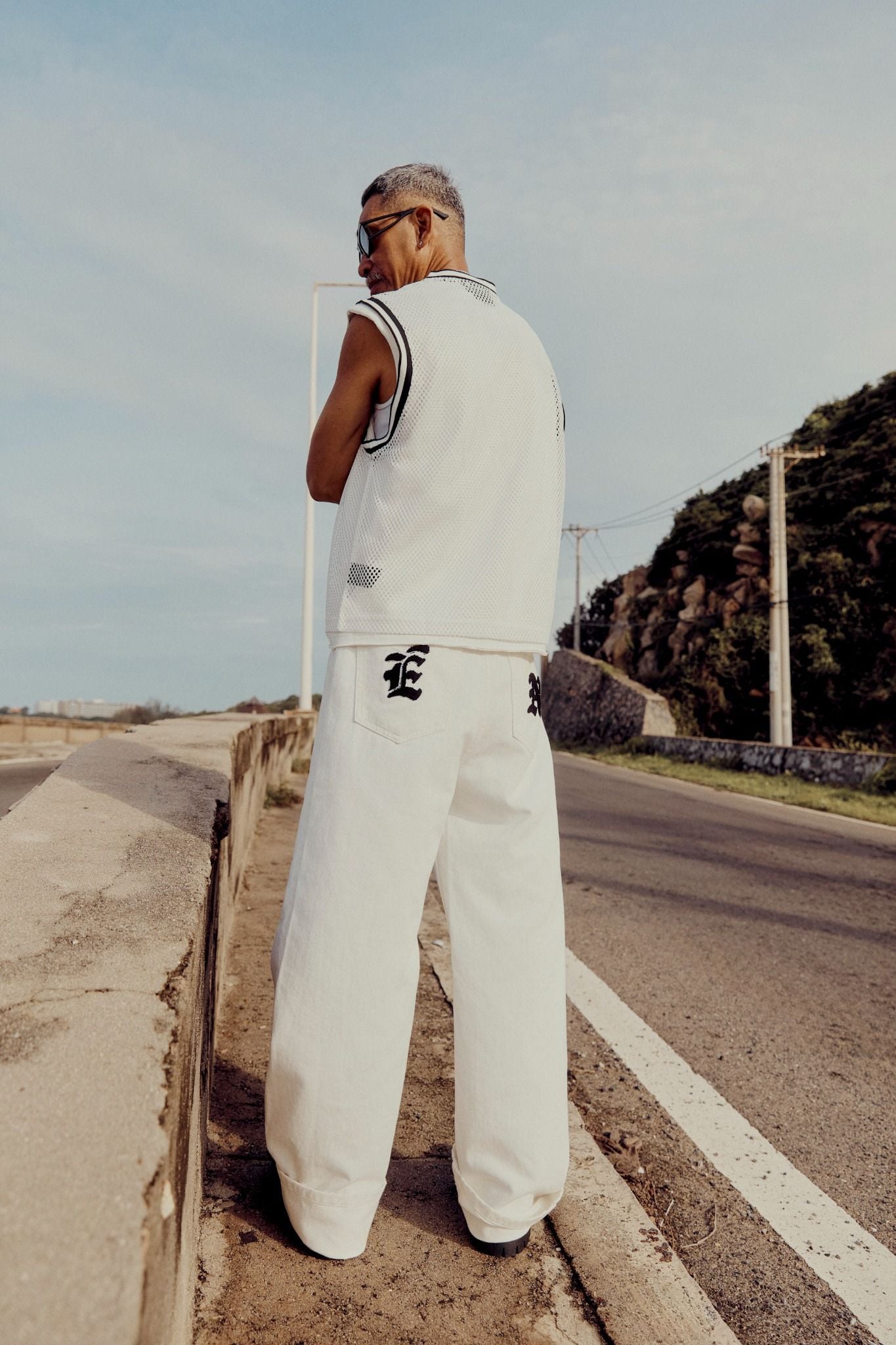 Quần Jean Relaxed The White * Én Col 25