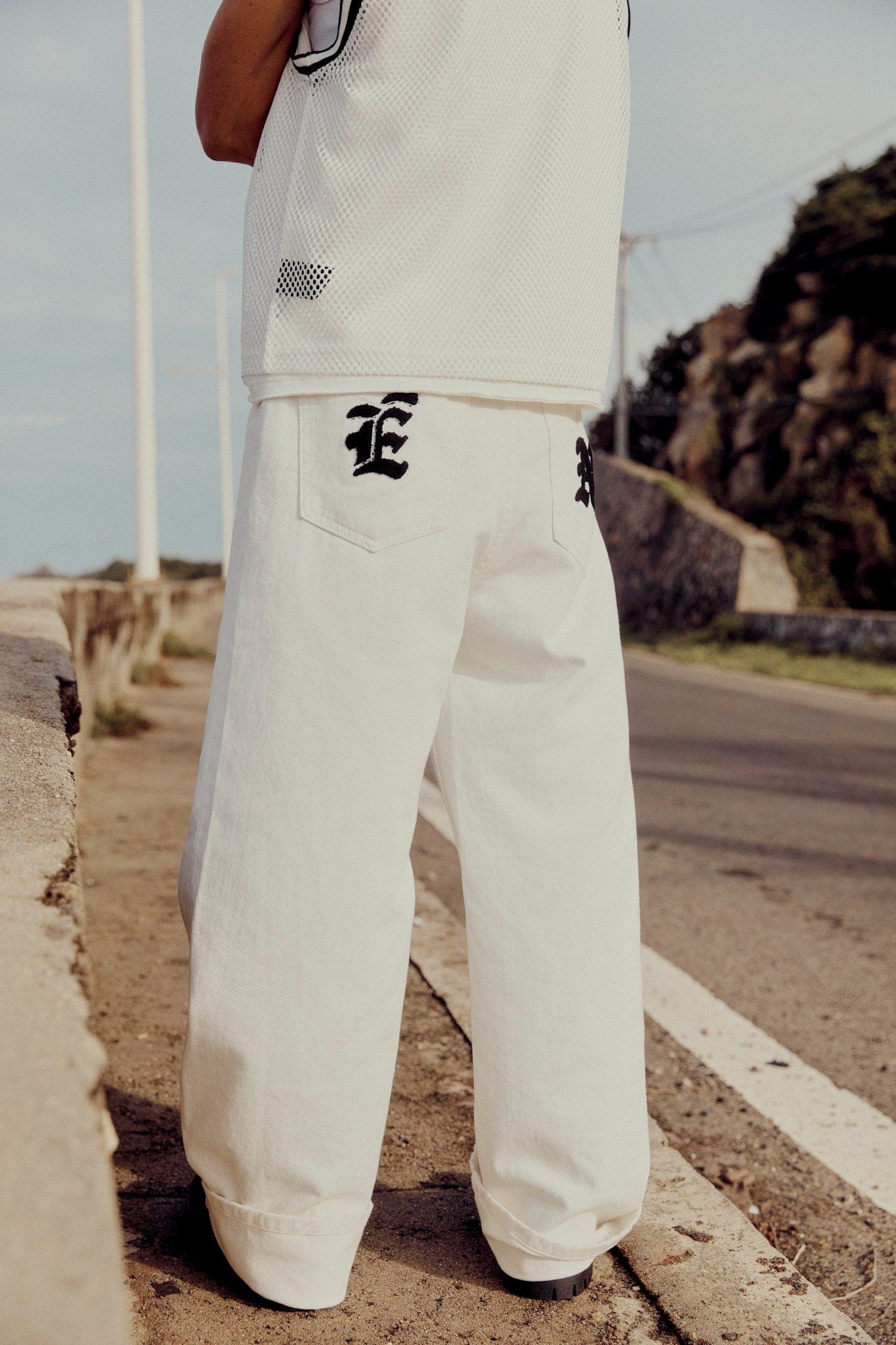 Quần Jean Relaxed The White * Én Col 25