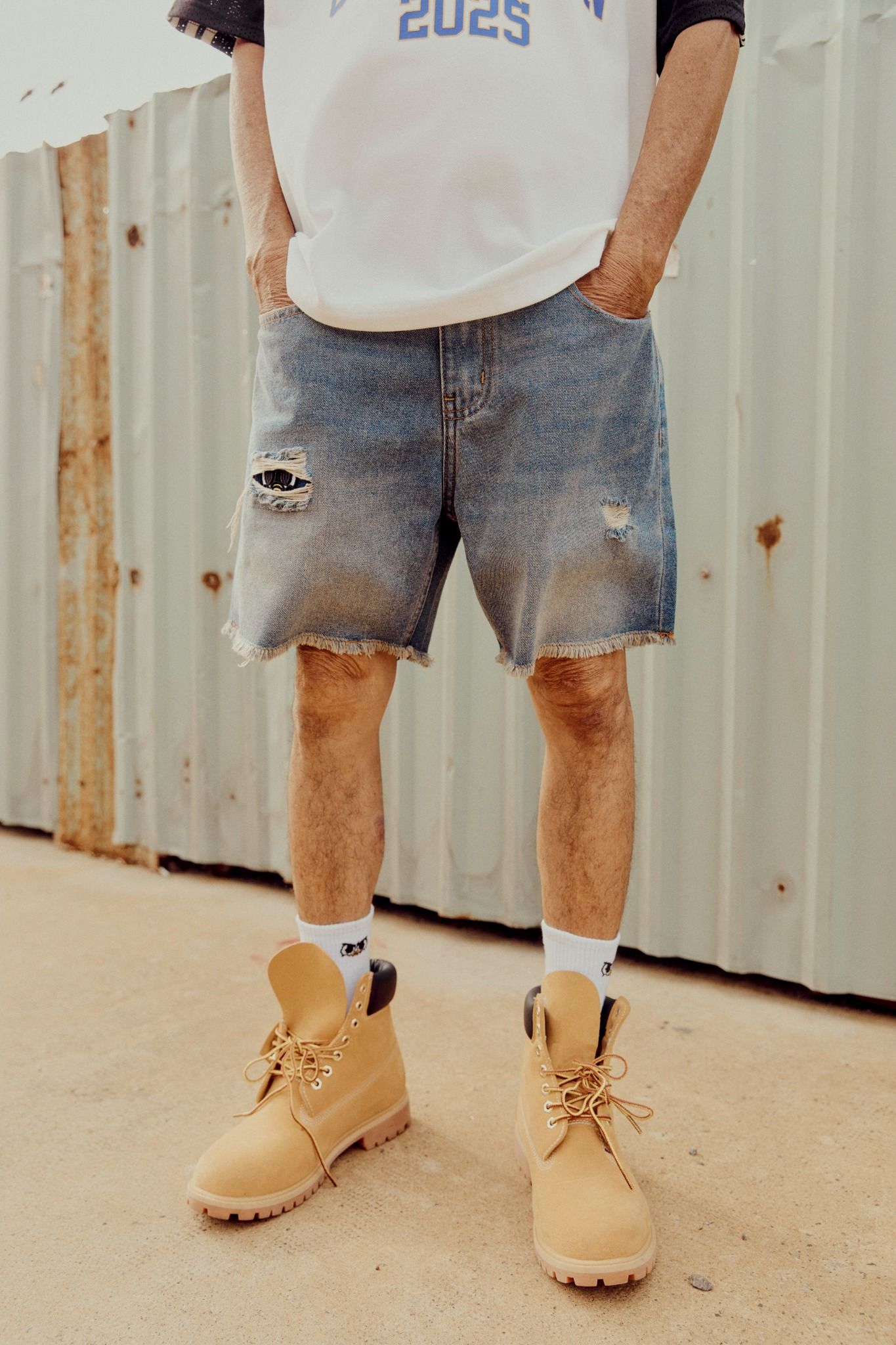 Quần Short Jean Distress Style * Én Col 25