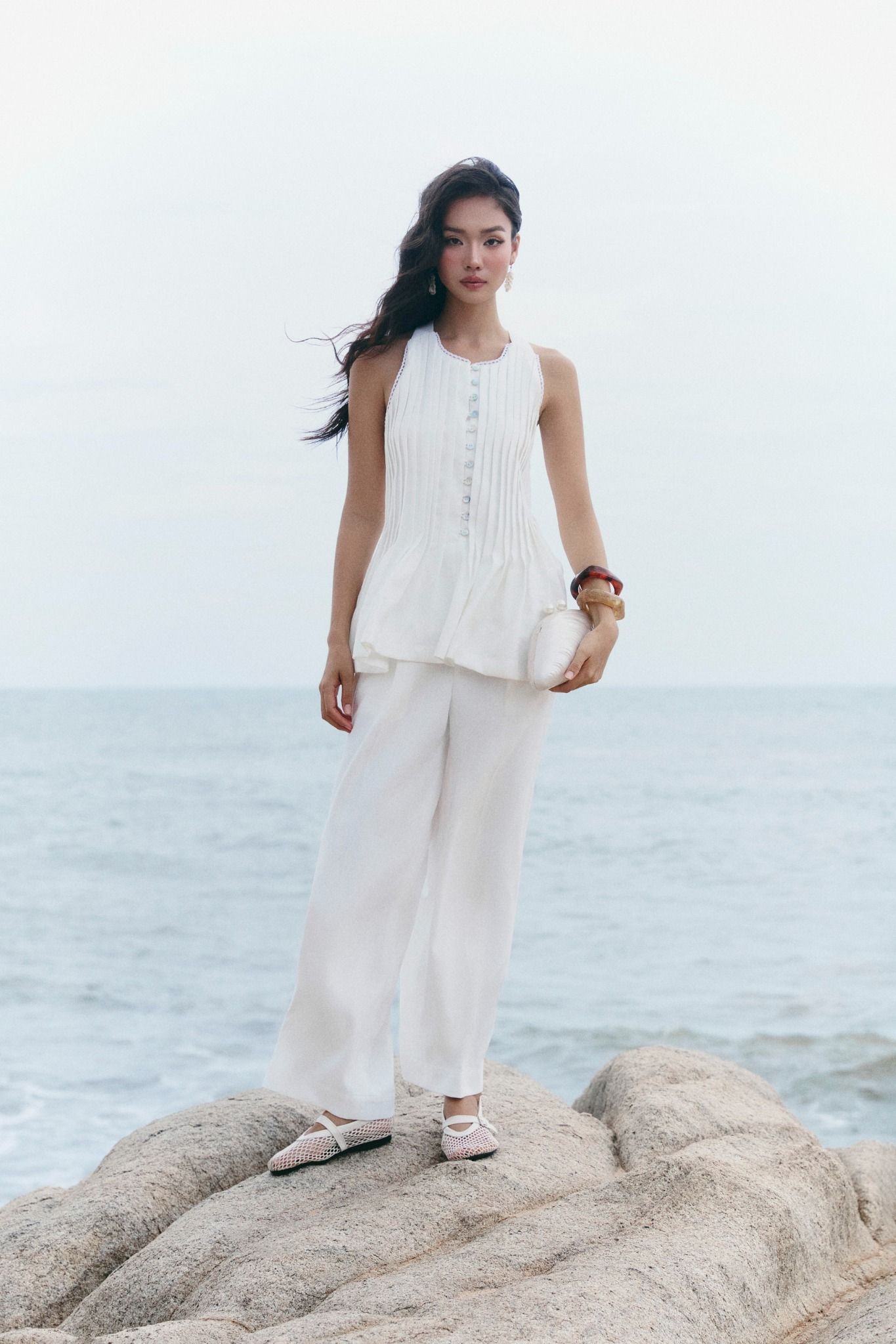 Quần Dài Loose Form Essential