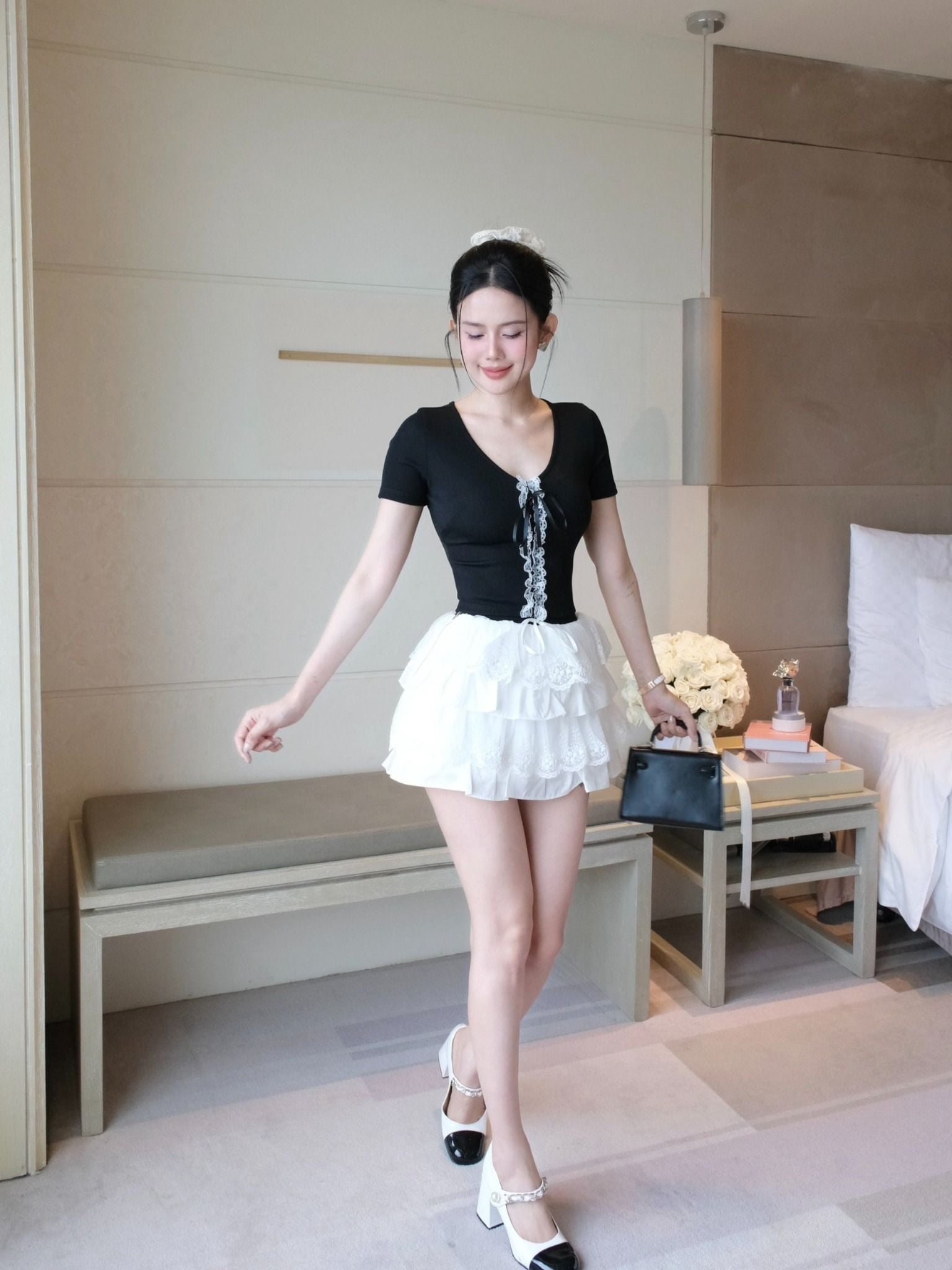 Set Áo Strings T-shirt Lace Layers Skirt