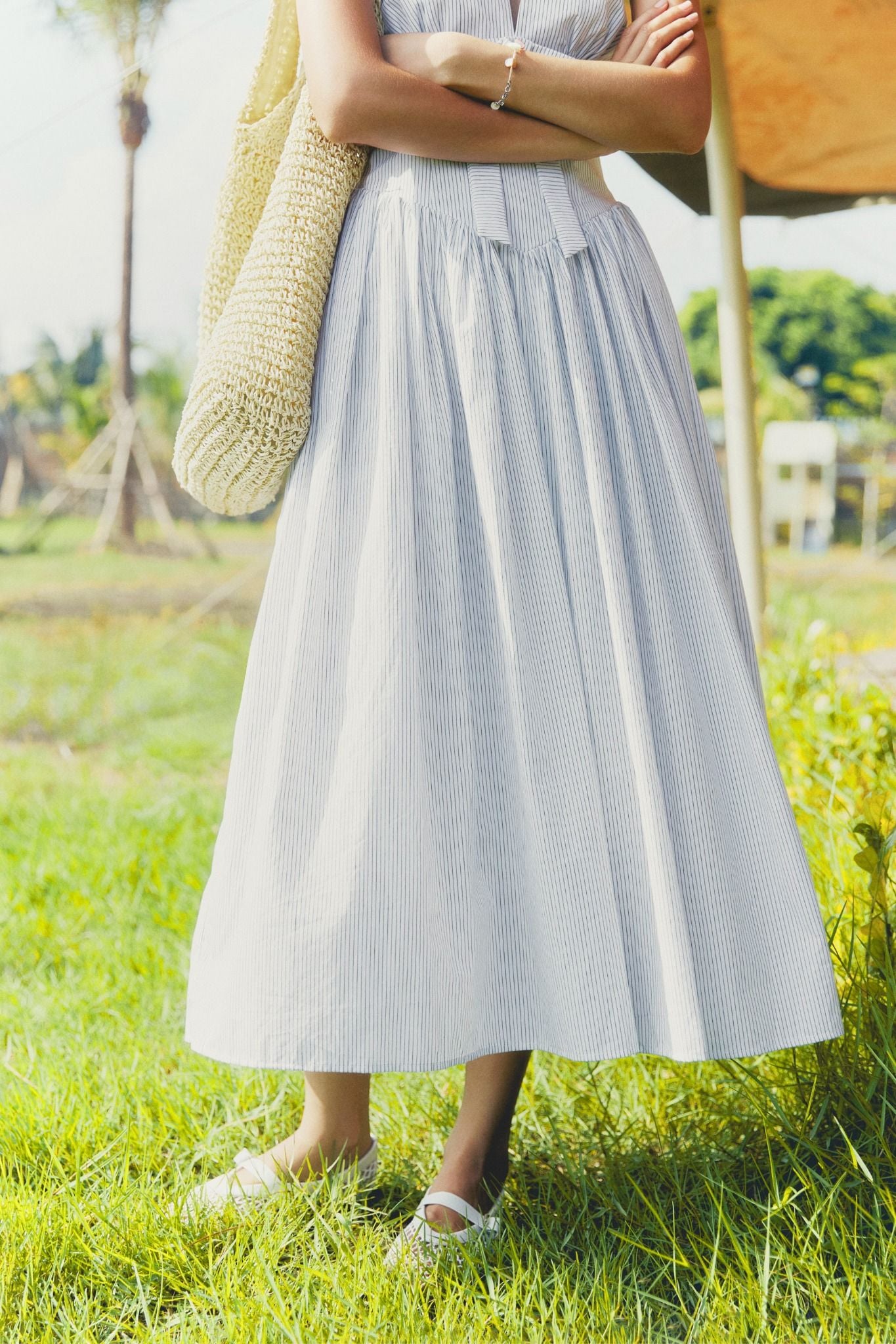 Đầm Dài Halter Frontbow Elegant