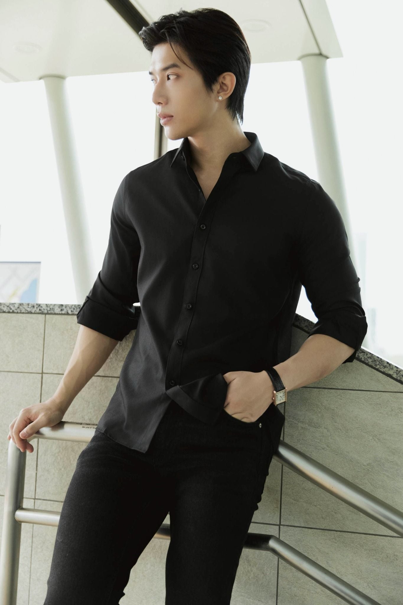 Áo Sơ Mi Black White Nano GS