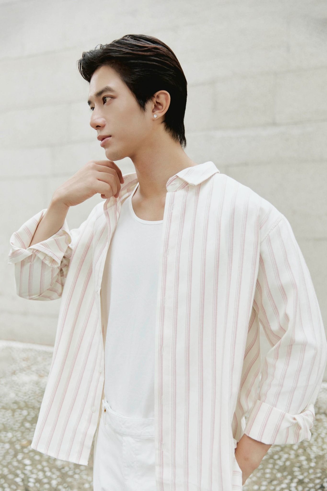 Áo Sơ Mi Vertical Stripes