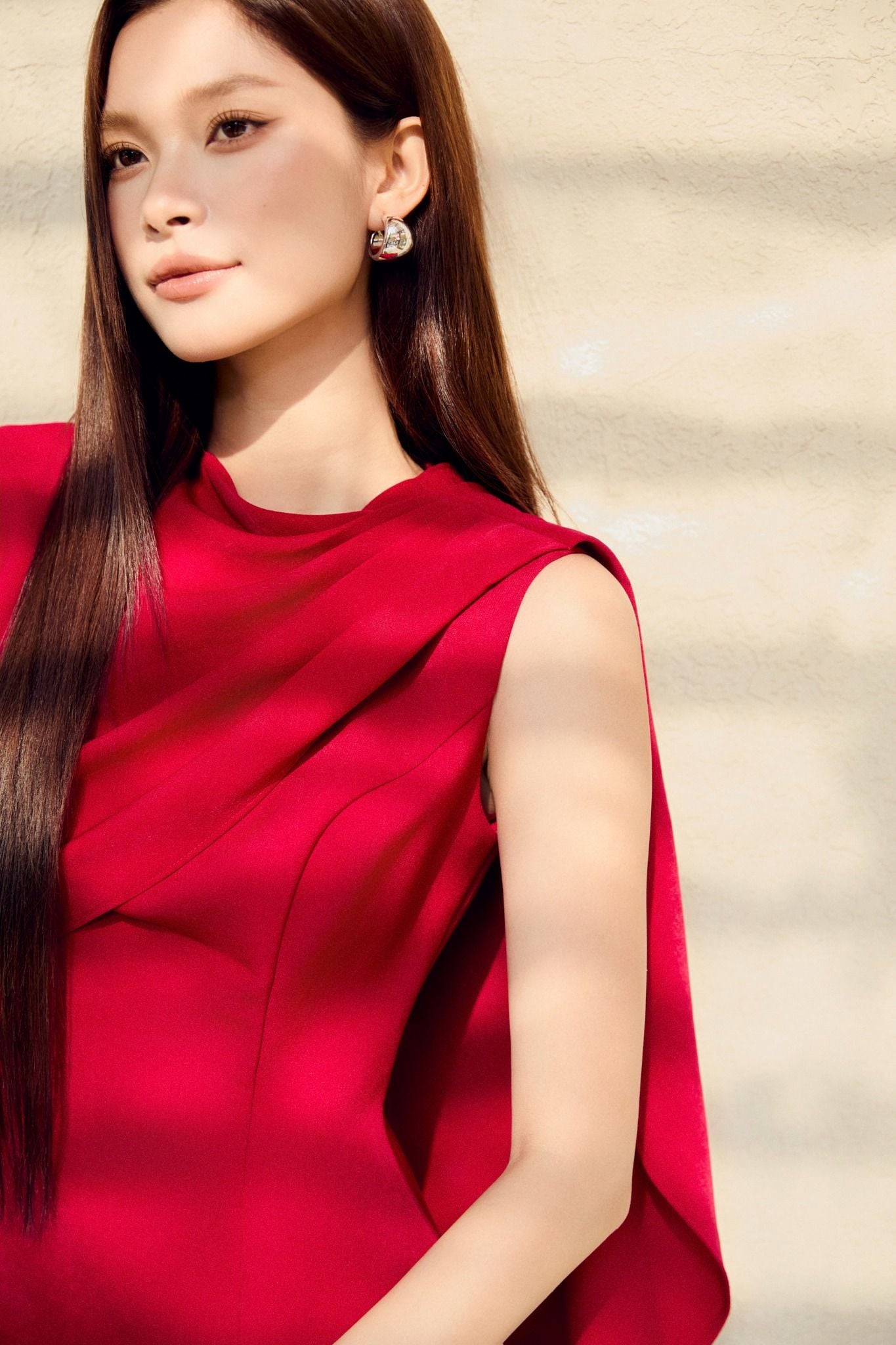 Đầm Ngắn Diag Shoulder Gentle