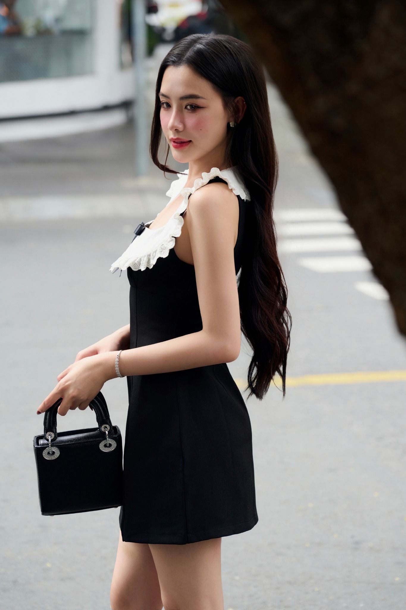 Đầm Ngắn Lady Gentle