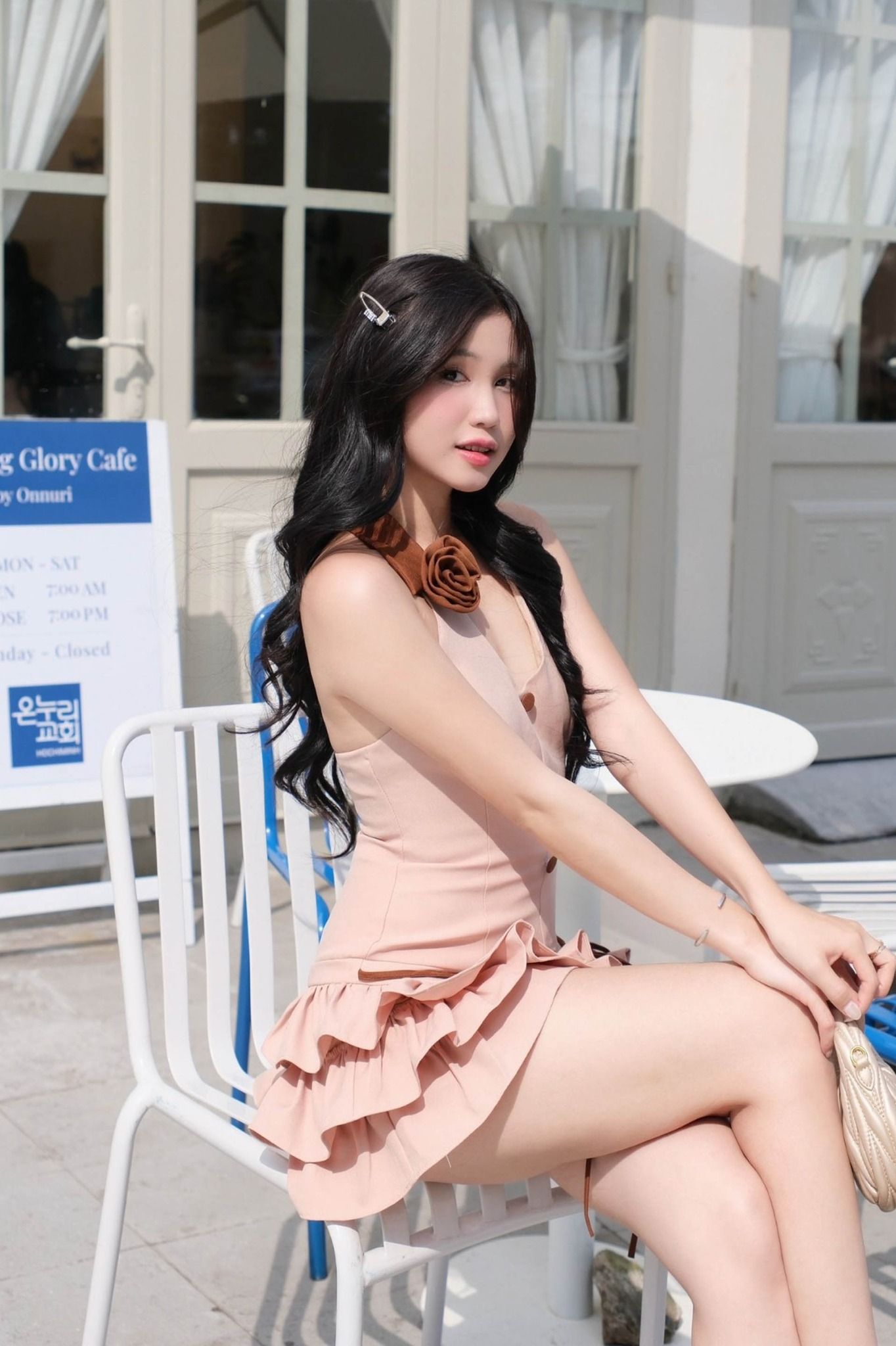 Đầm Ngắn Halter Collar Pleatshort