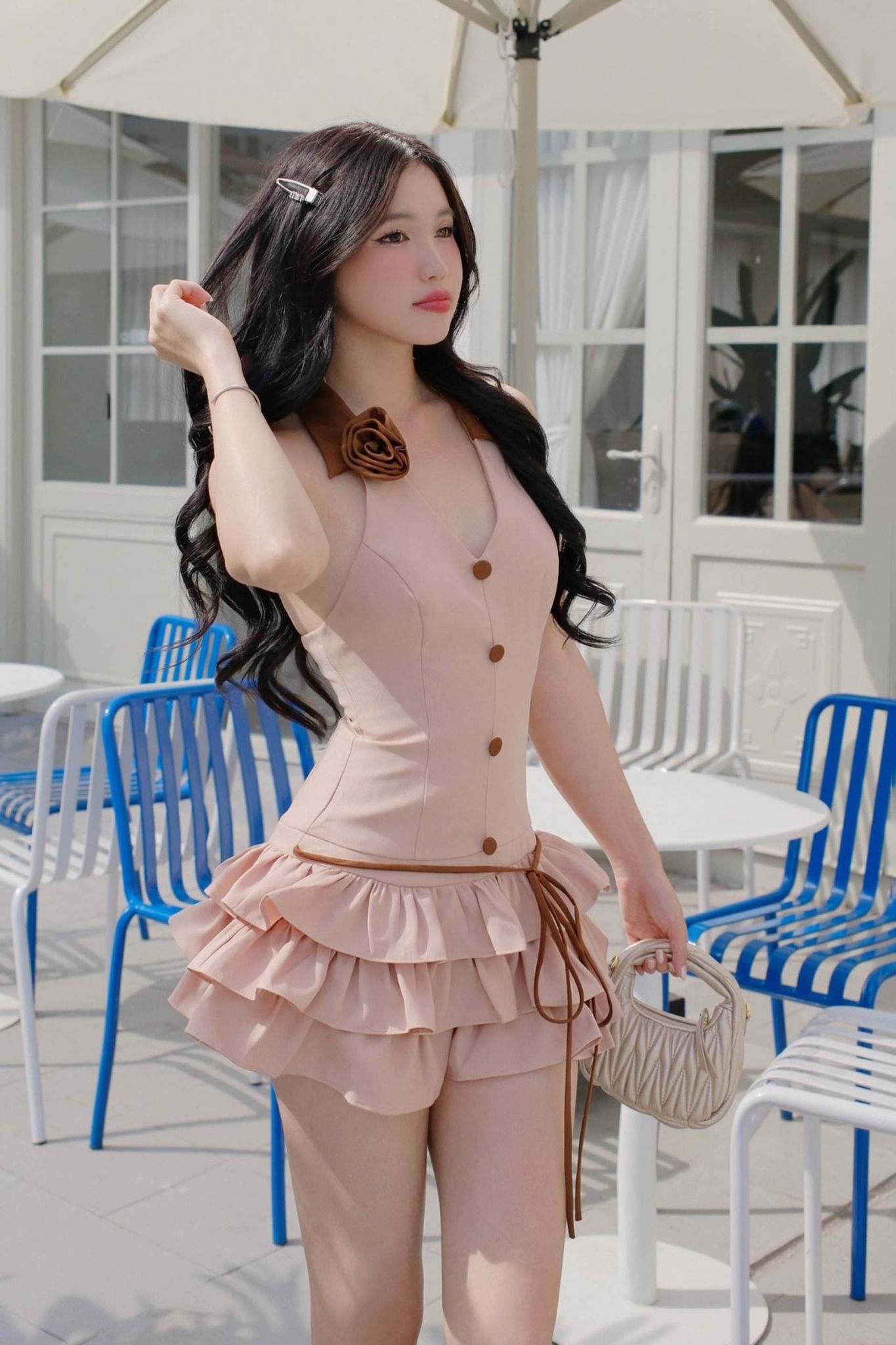 Đầm Ngắn Halter Collar Pleatshort