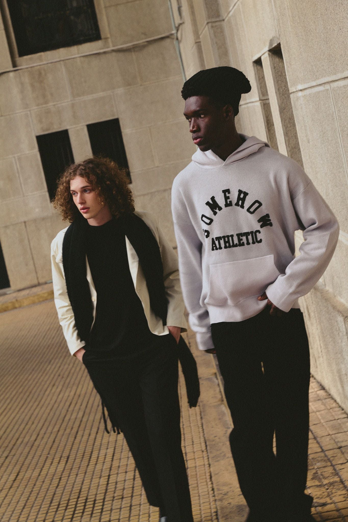 Áo Hoodie Knit Athletic Black Grey