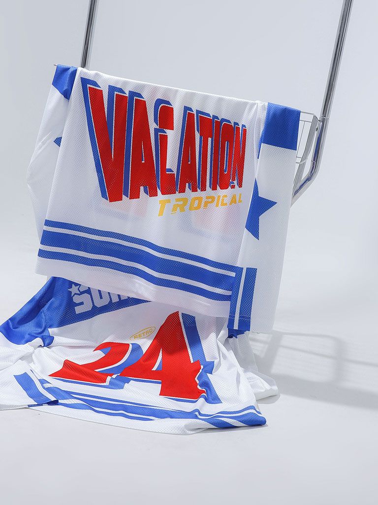 Áo Thun Tay Dài Vacation Tropical