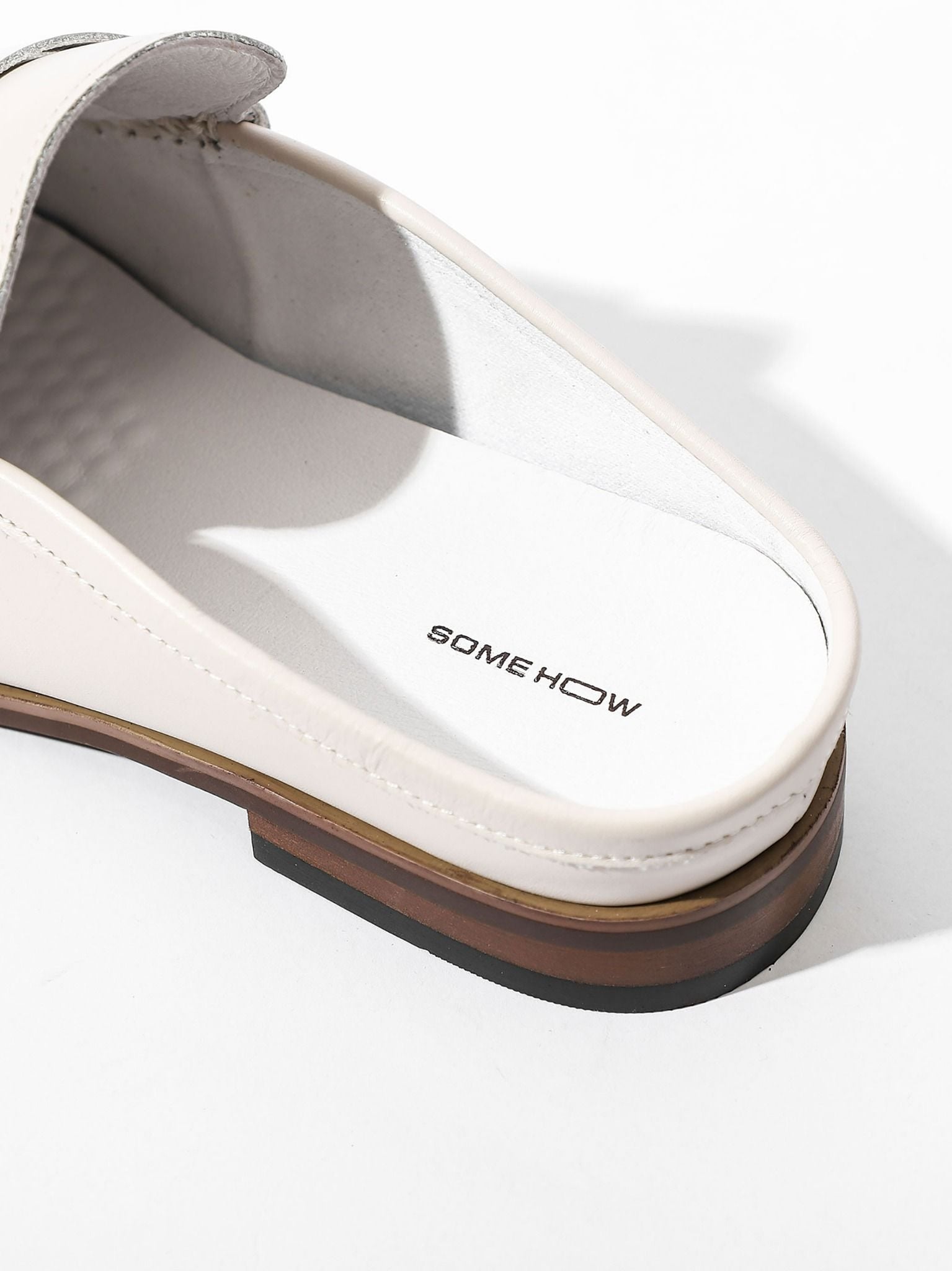 Giày Loafer Classic Frontape Creamy