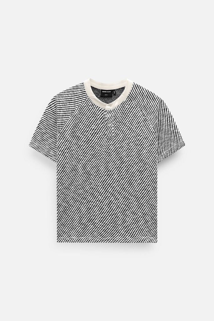  Áo Thun Boxy Diagline Colors 